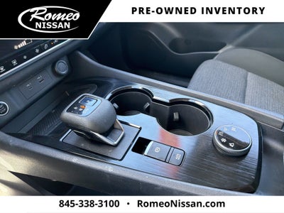 2022 Nissan Rogue SV