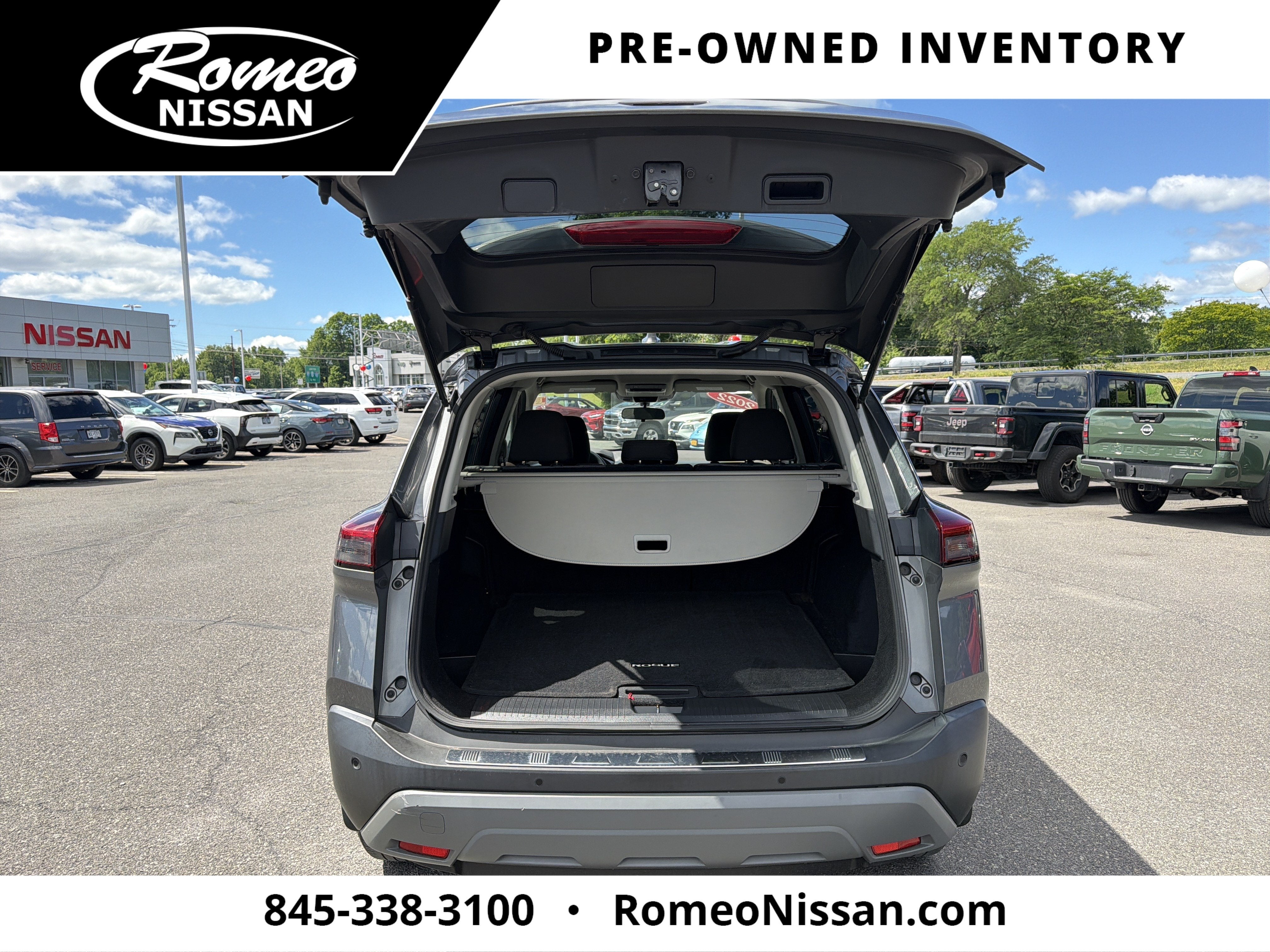 2022 Nissan Rogue SV