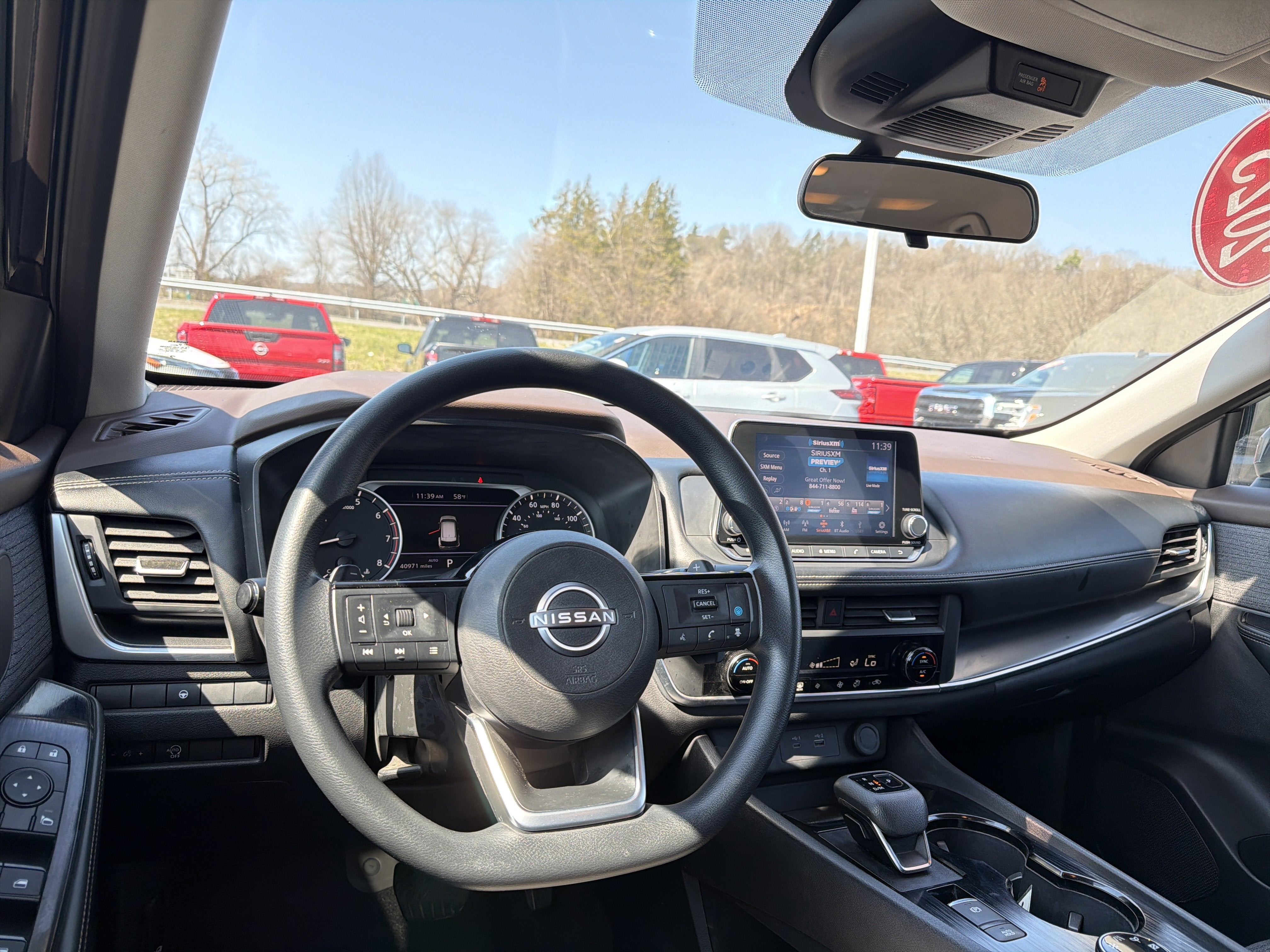 2023 Nissan Rogue SV