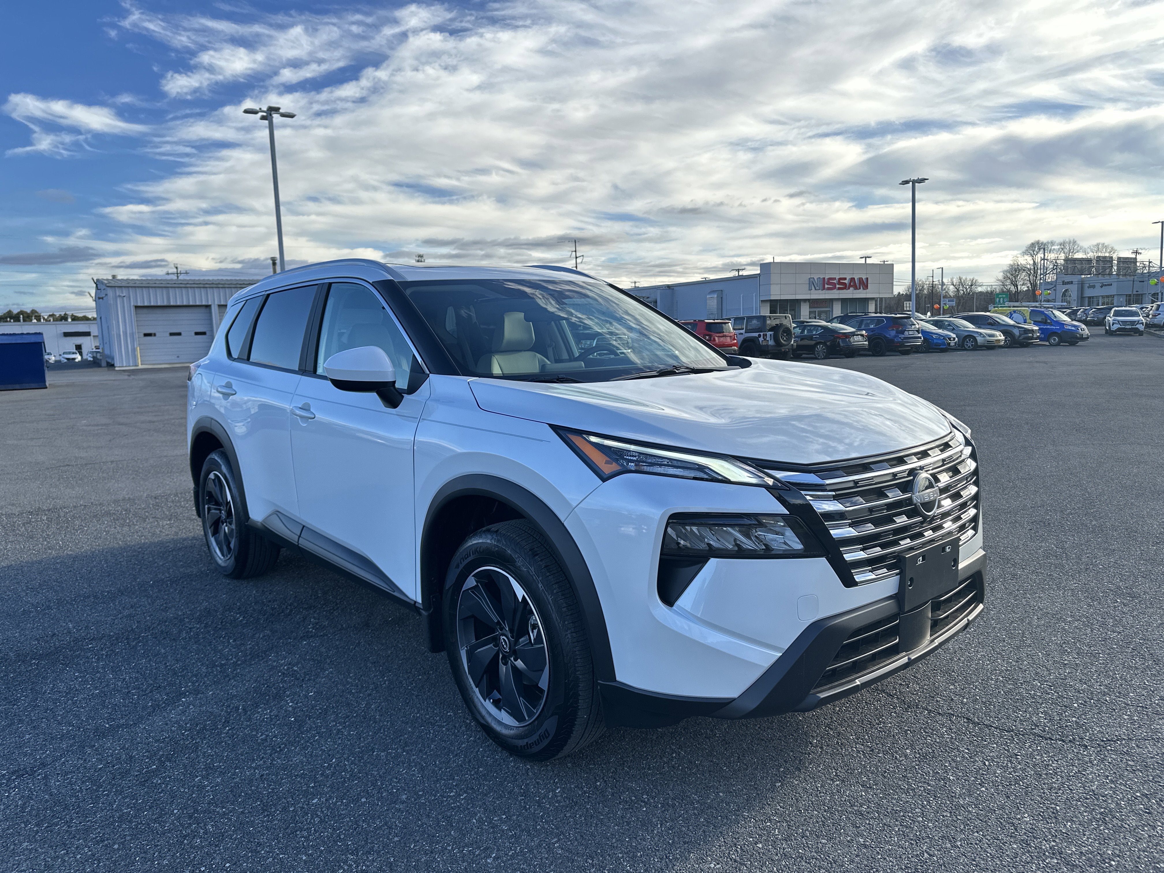 2026 Nissan Rogue SV