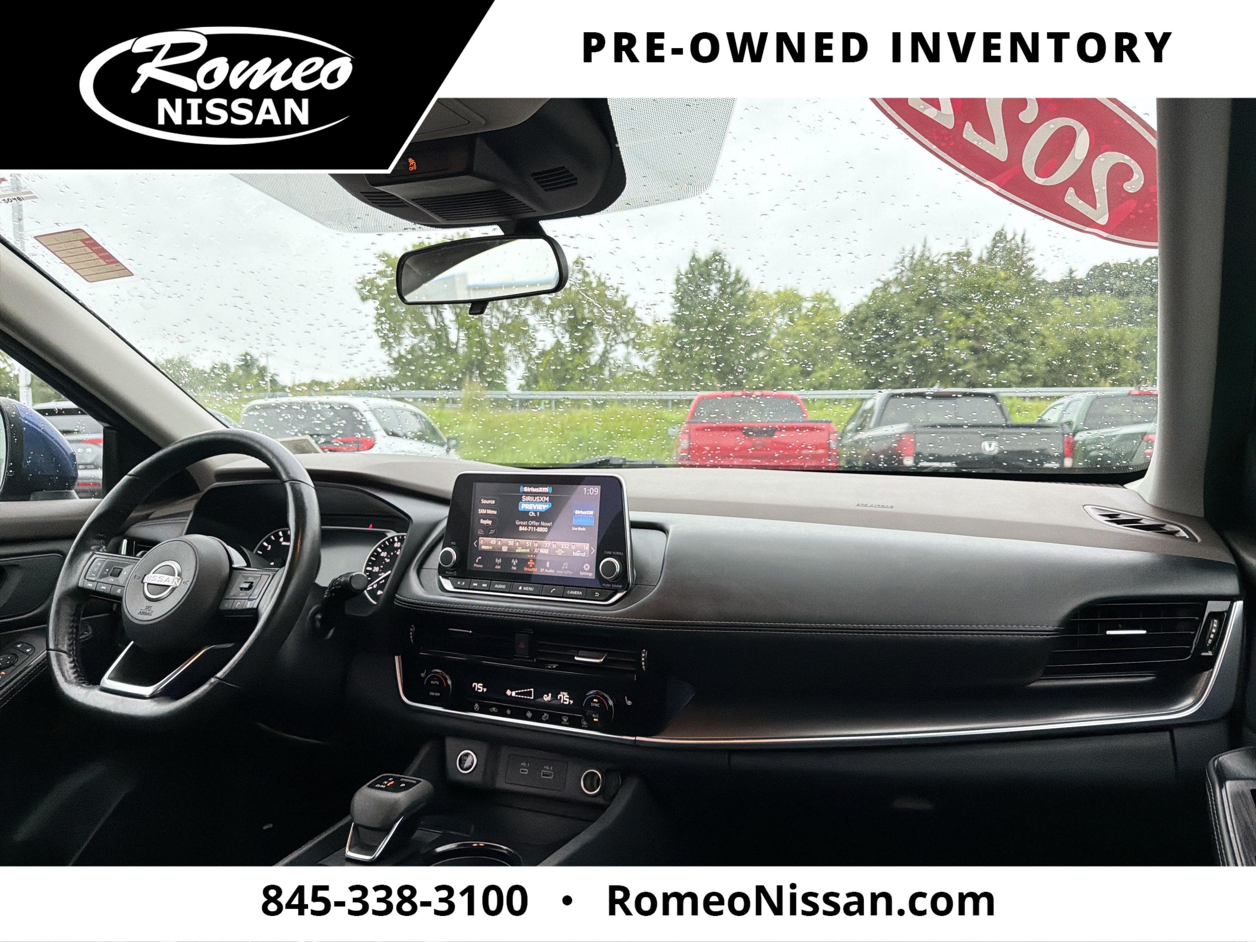 2022 Nissan Rogue SV