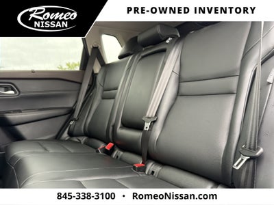 2022 Nissan Rogue SV