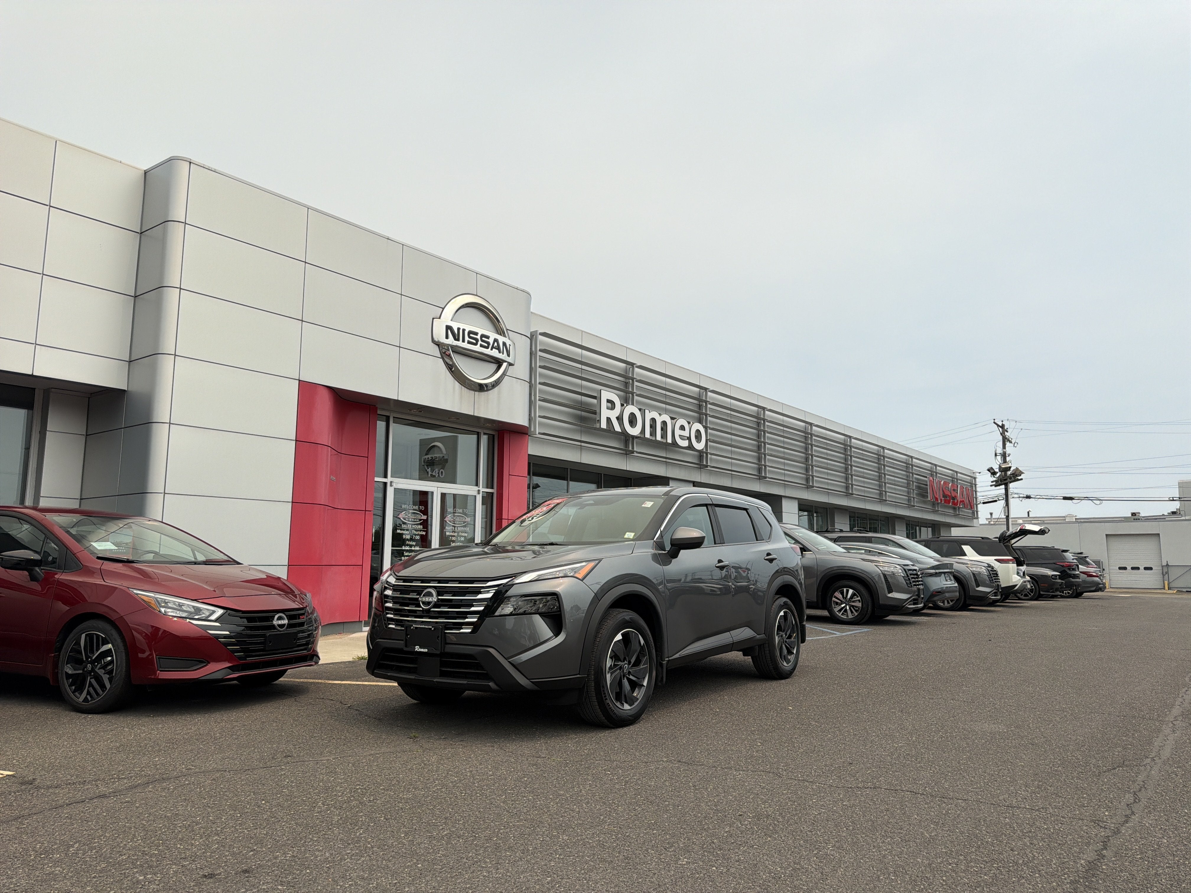 2025 Nissan Rogue SV