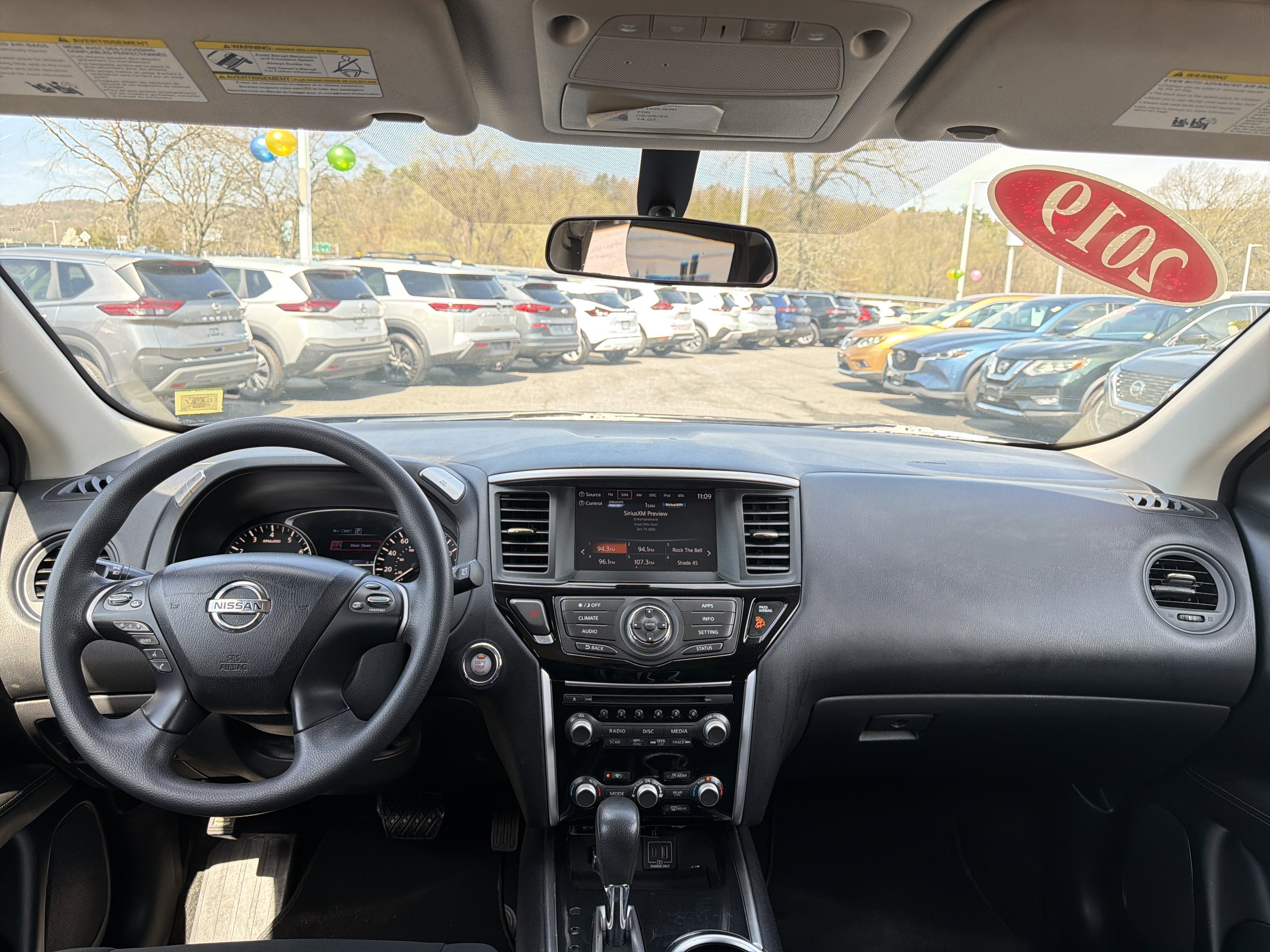 2019 Nissan Pathfinder S