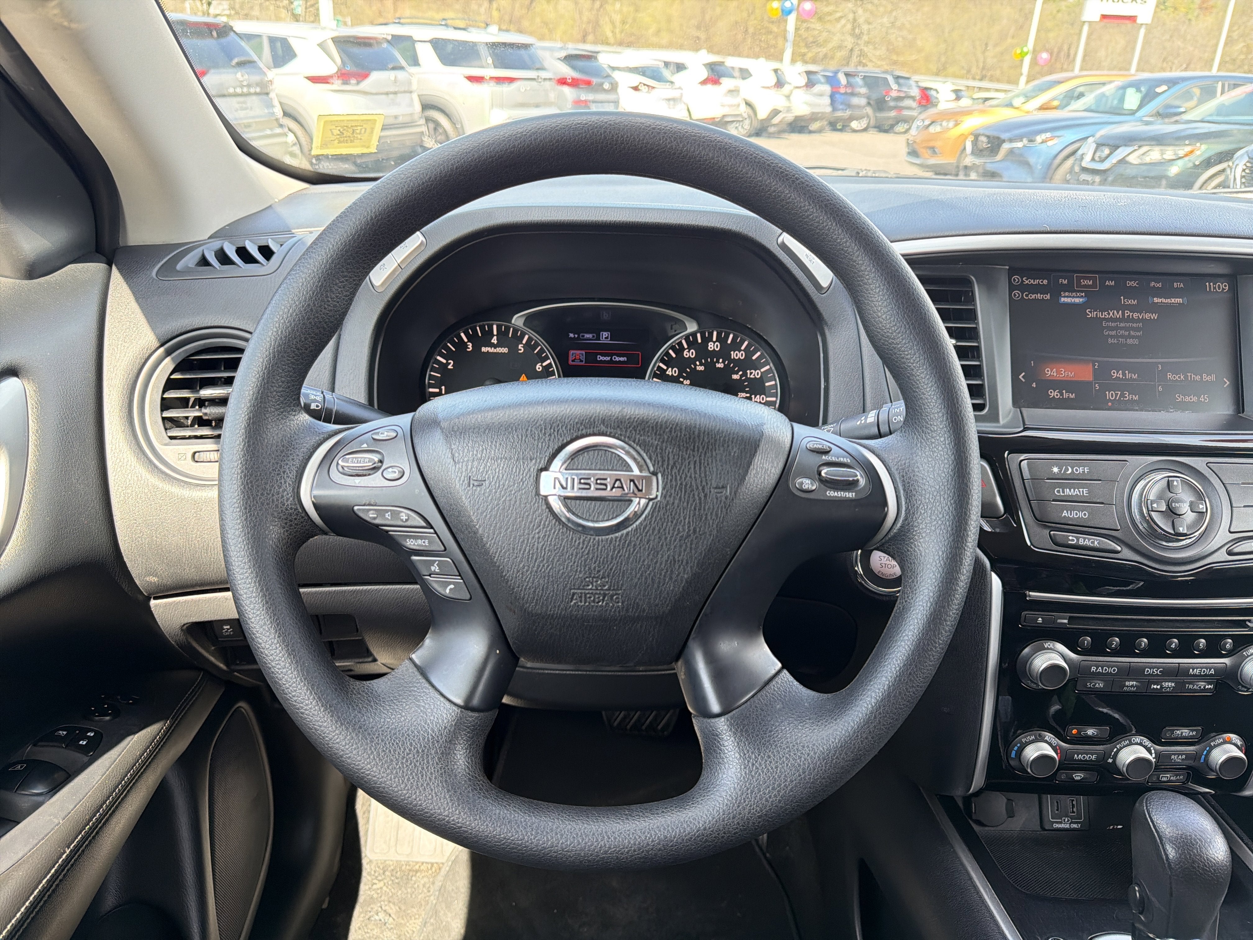 2019 Nissan Pathfinder S