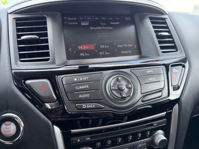 2019 Nissan Pathfinder S