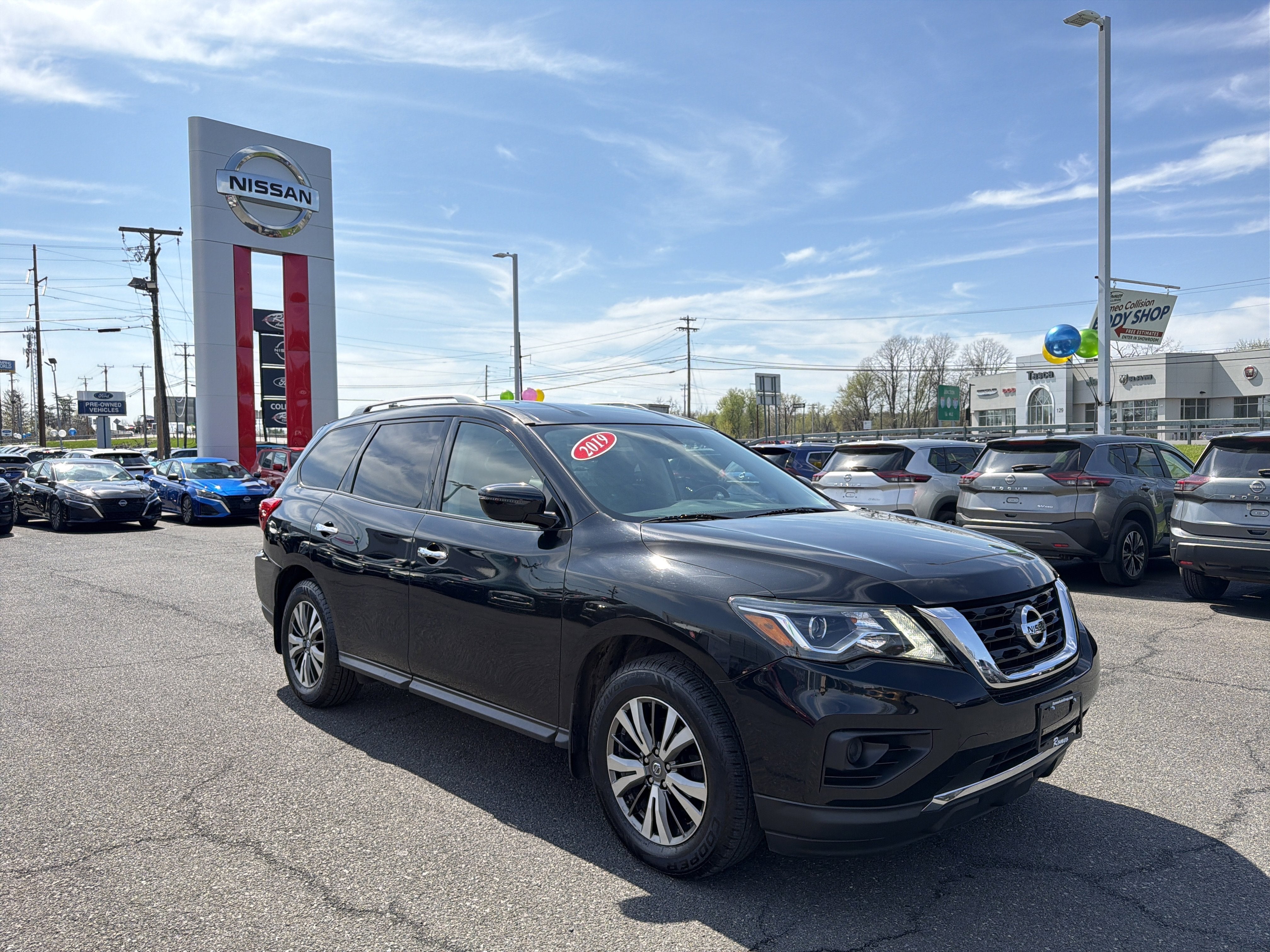 2019 Nissan Pathfinder S