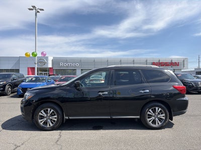 2019 Nissan Pathfinder S