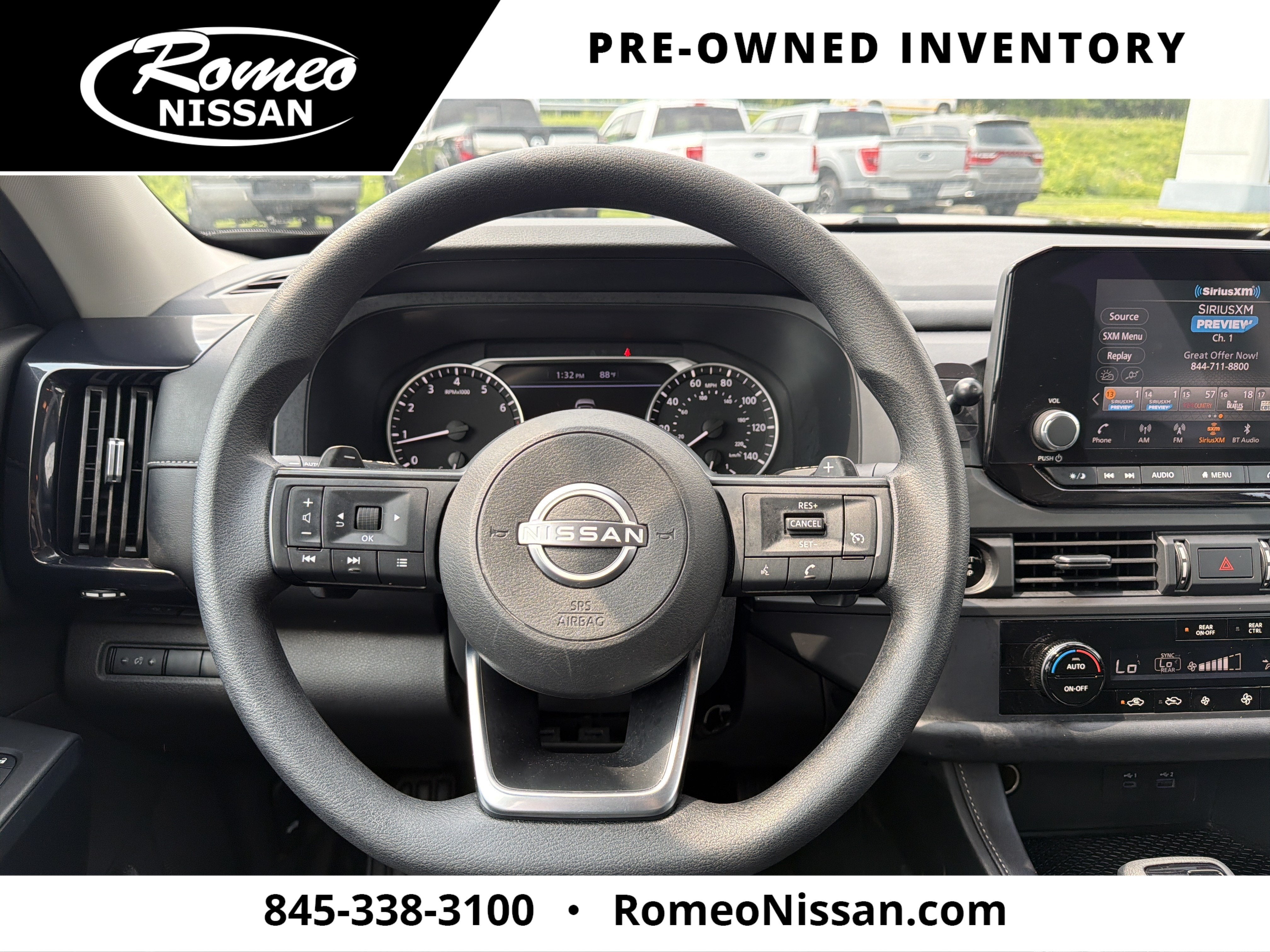 2025 Nissan Pathfinder S