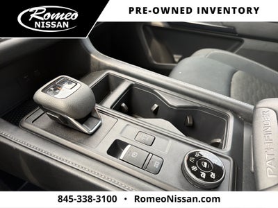 2025 Nissan Pathfinder S