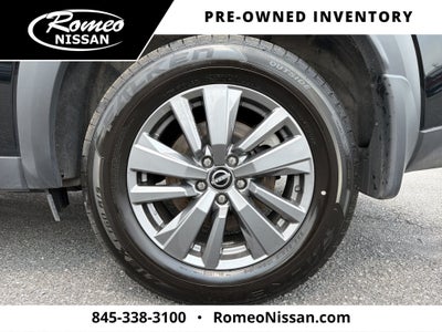 2025 Nissan Pathfinder S
