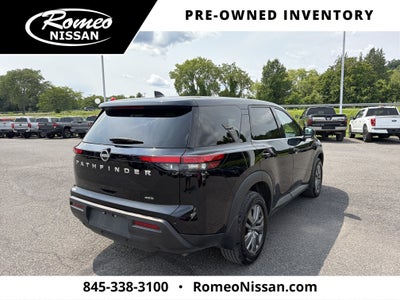 2025 Nissan Pathfinder S