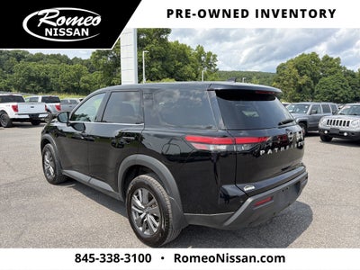 2025 Nissan Pathfinder S