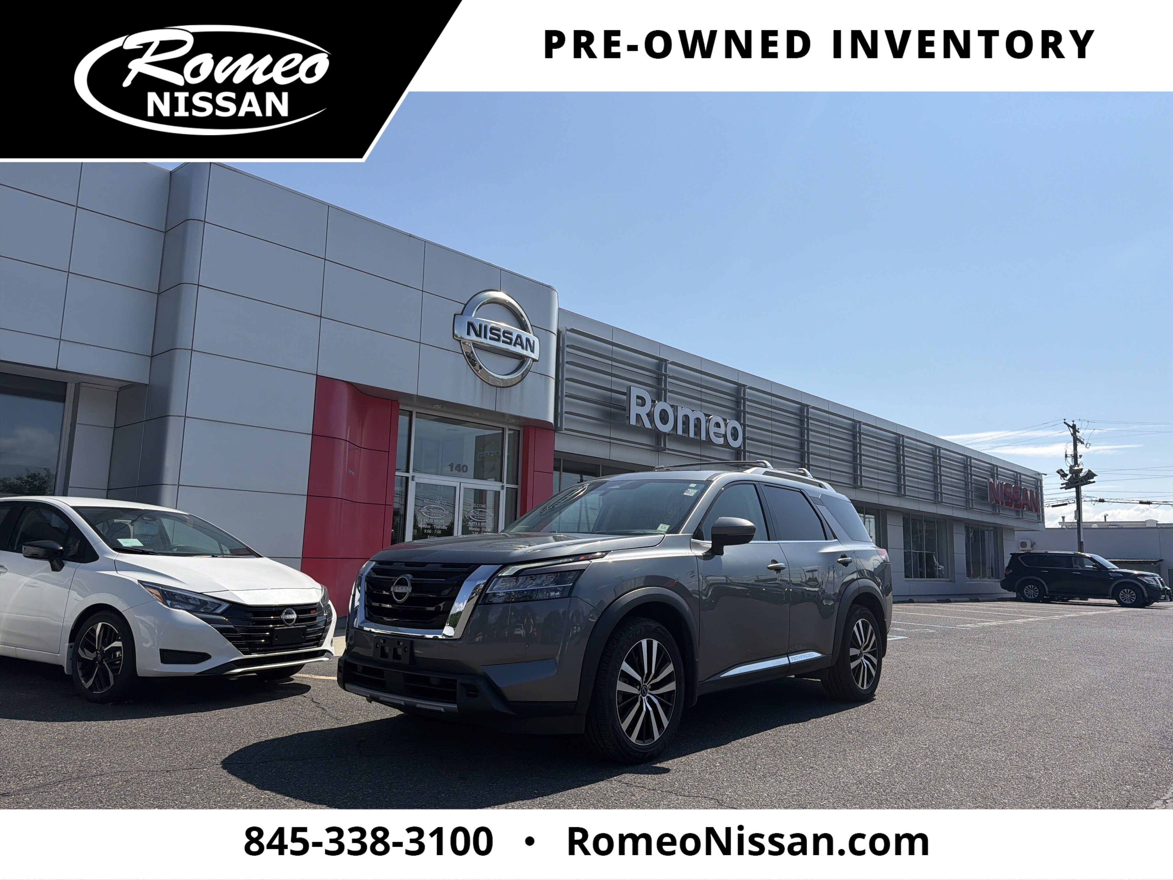 2023 Nissan Pathfinder Platinum