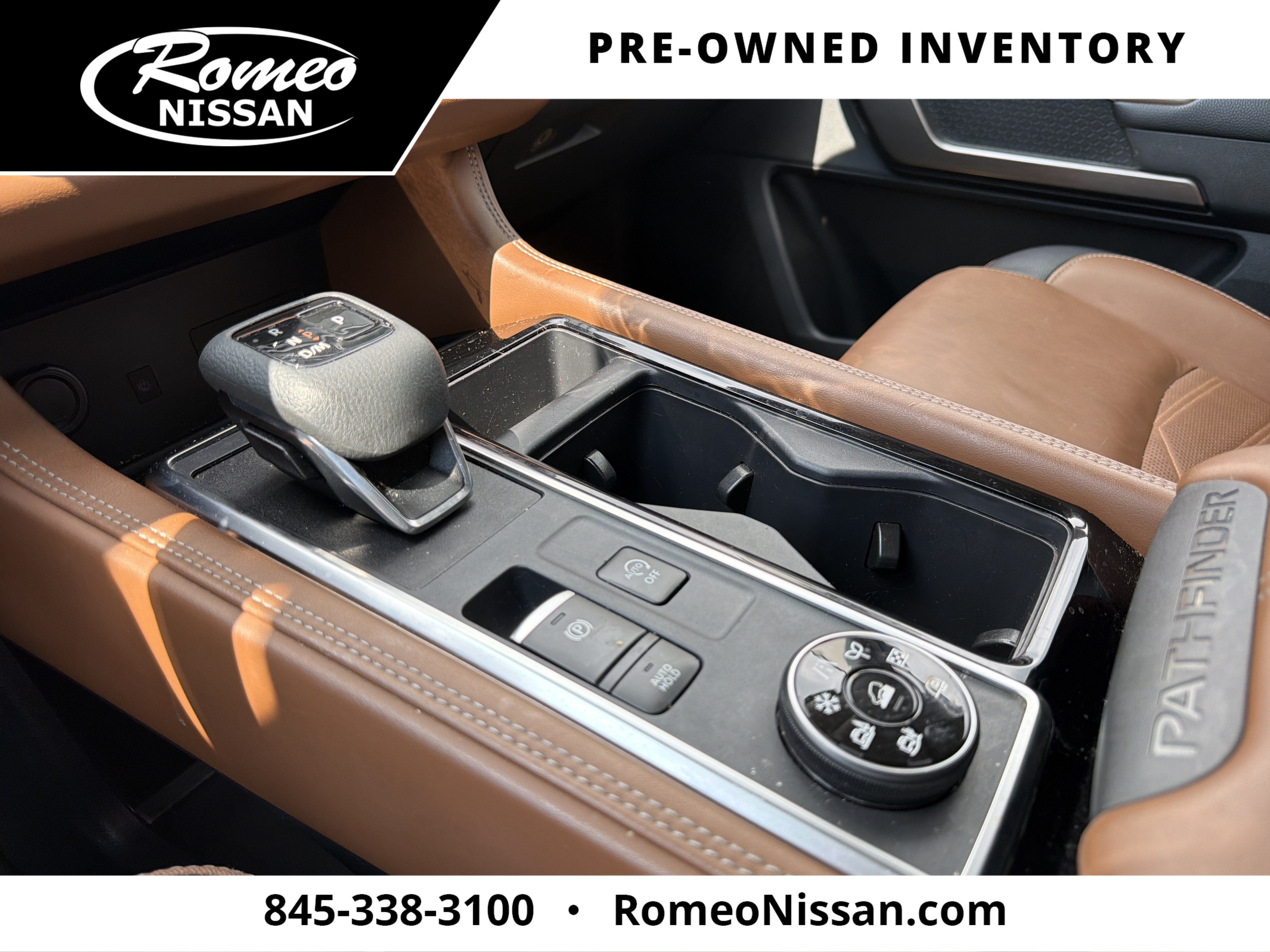 2023 Nissan Pathfinder Platinum