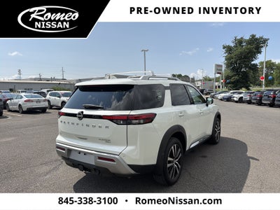 2023 Nissan Pathfinder Platinum