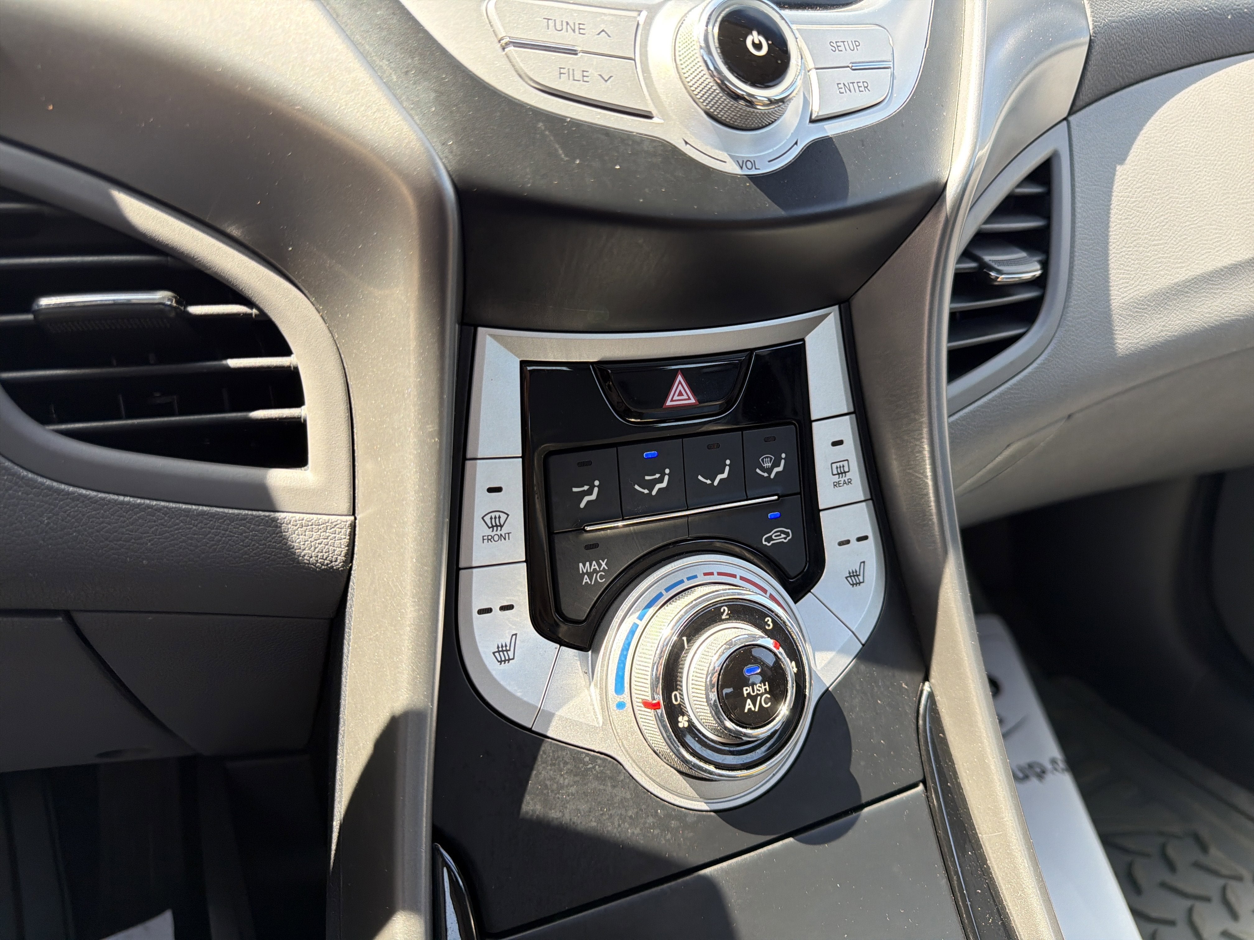 2012 Hyundai Elantra Limited