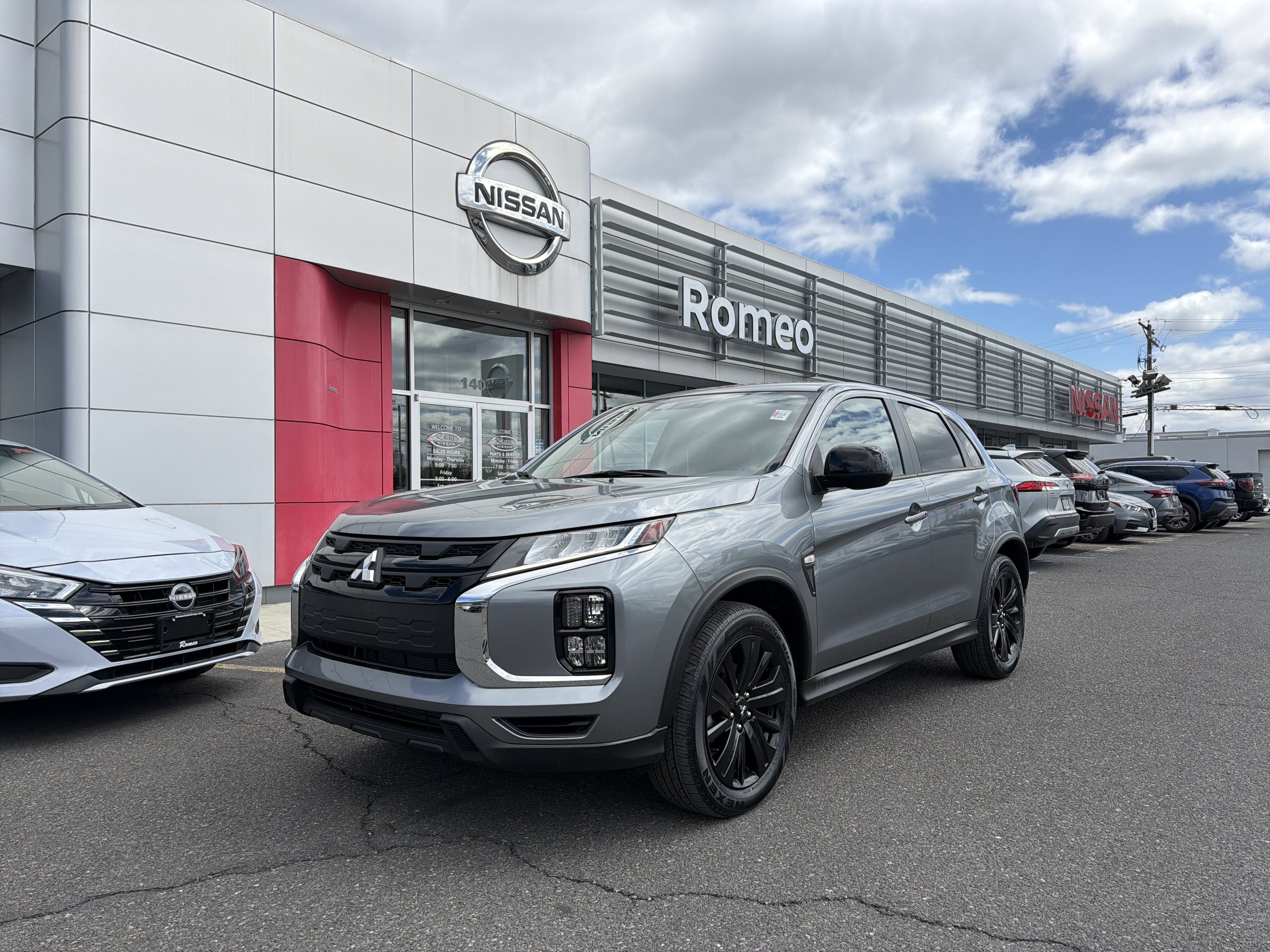 2025 Mitsubishi Outlander Sport 2.0 ES