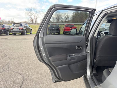 2025 Mitsubishi Outlander Sport 2.0 ES