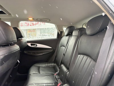 2016 INFINITI QX50 Base