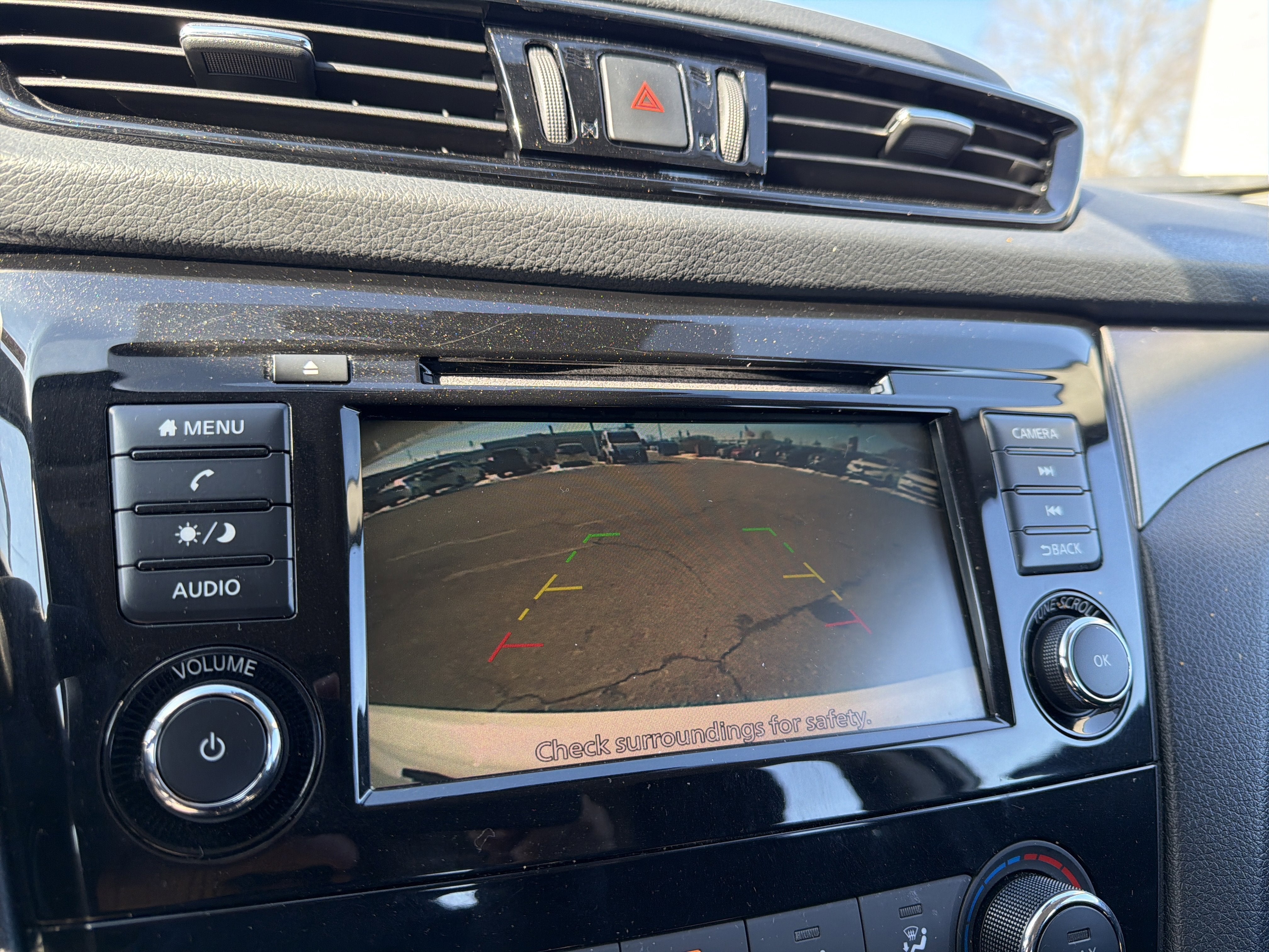 2022 Nissan Rogue Sport S