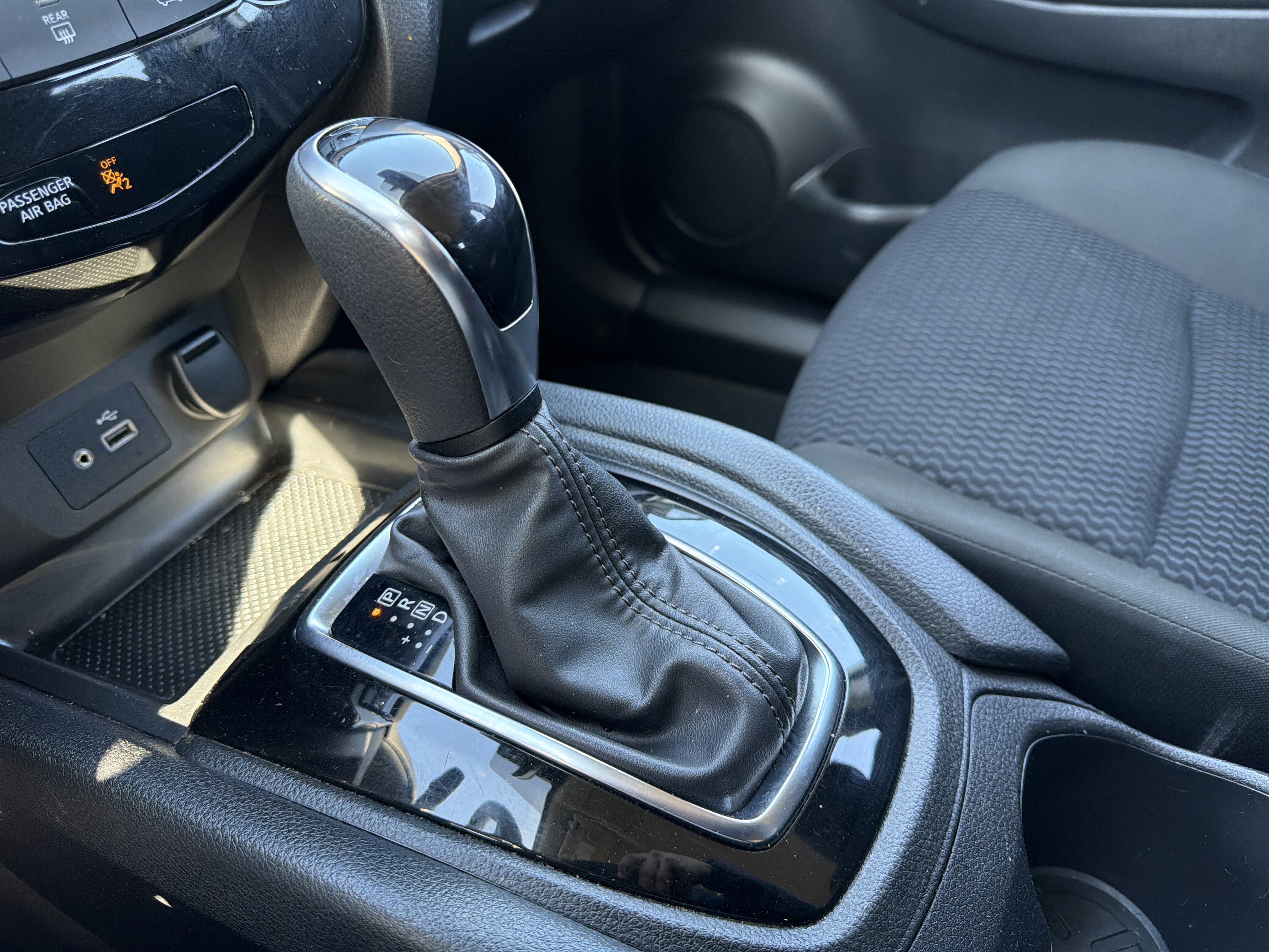 2022 Nissan Rogue Sport S