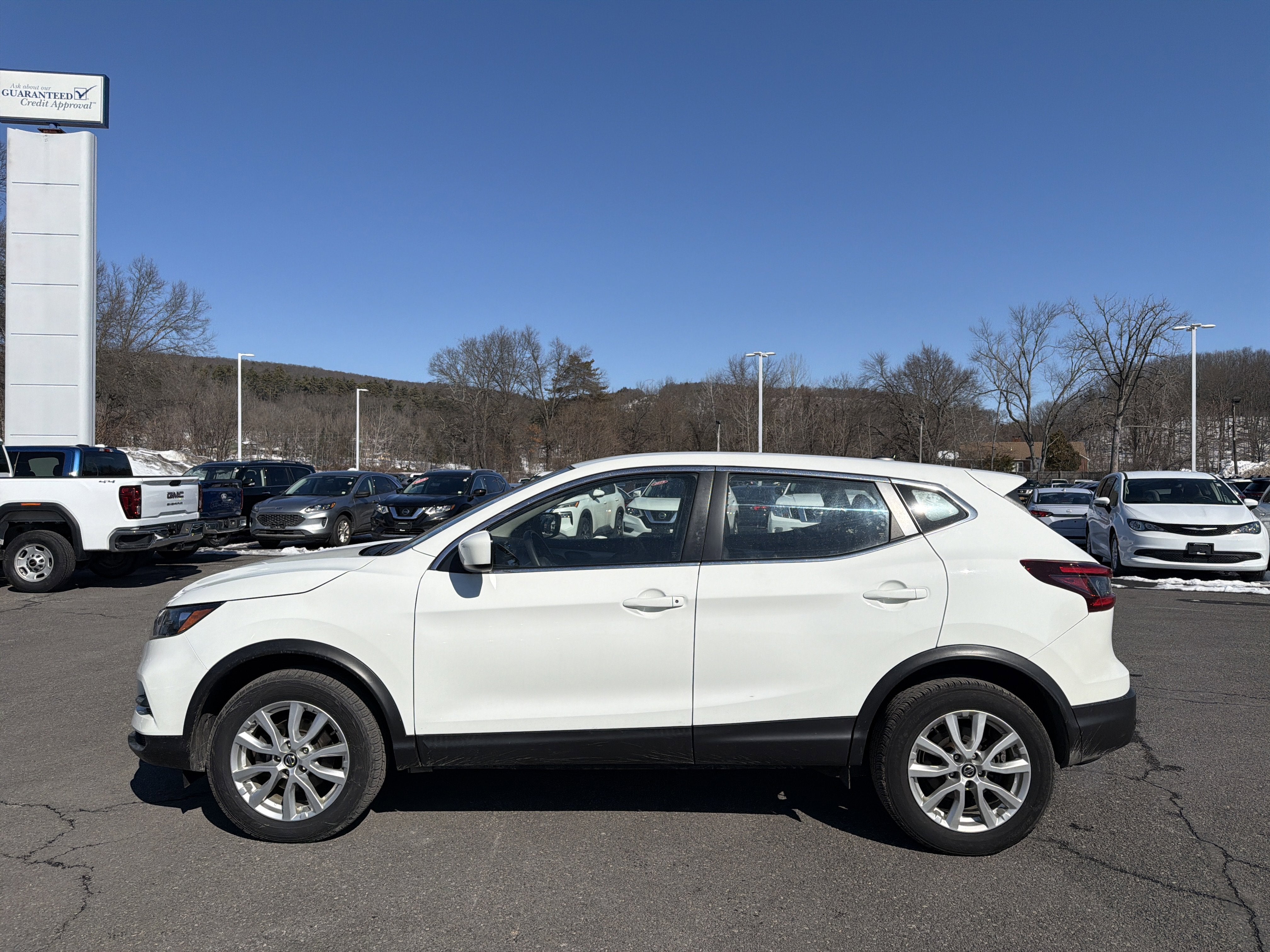 2022 Nissan Rogue Sport S