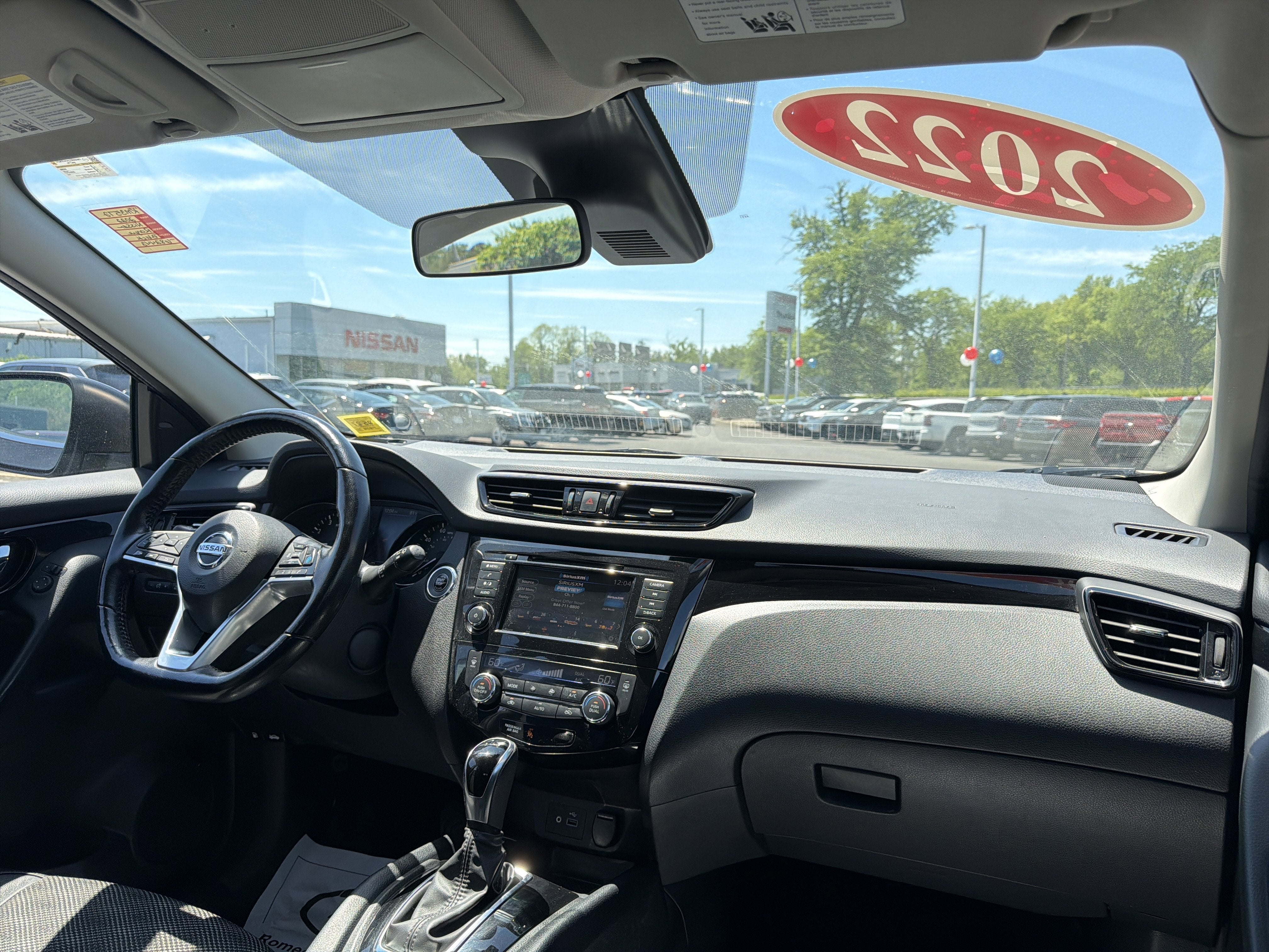 2022 Nissan Rogue Sport SV