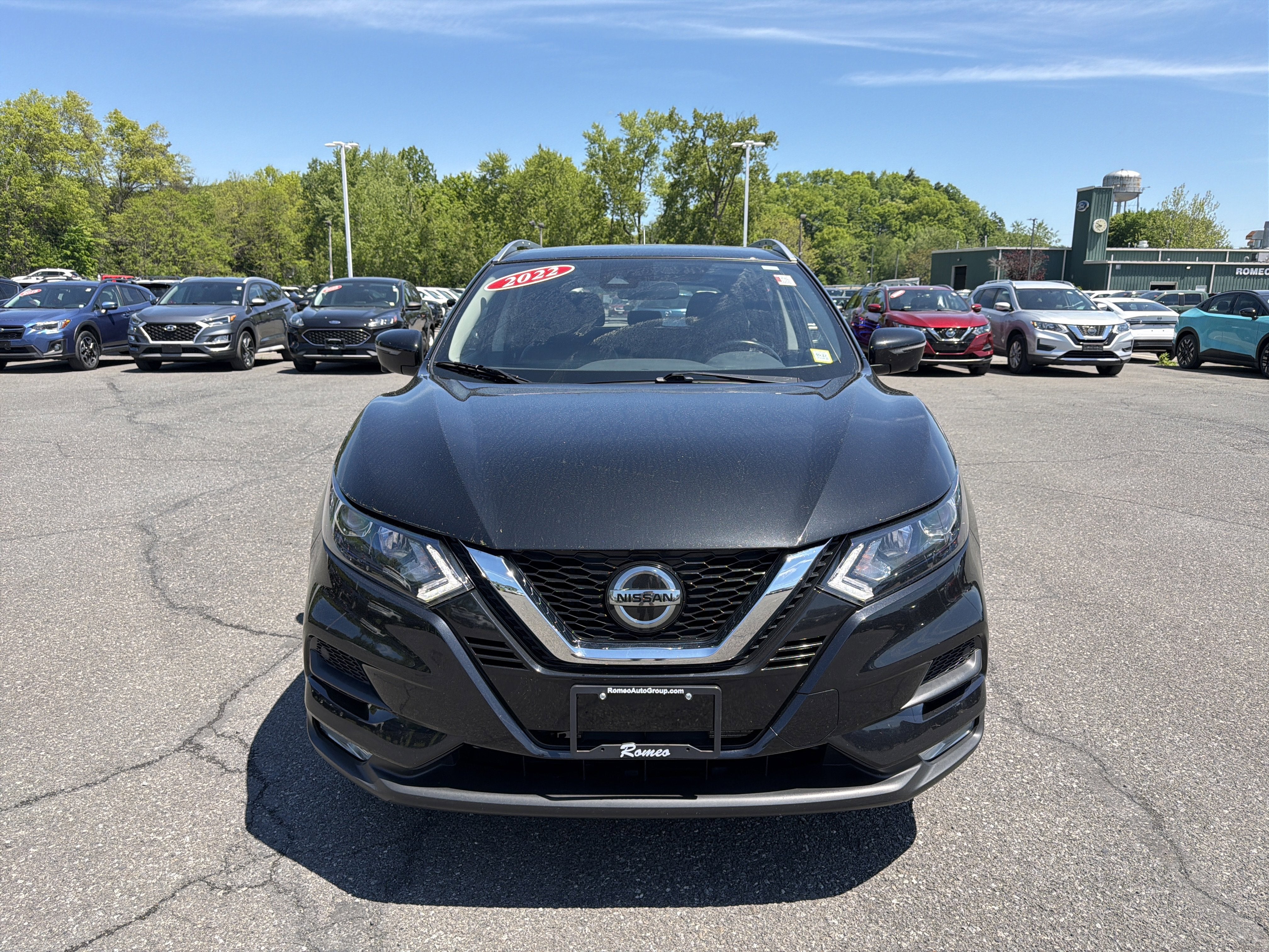 2022 Nissan Rogue Sport SV