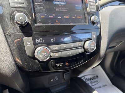 2022 Nissan Rogue Sport SV