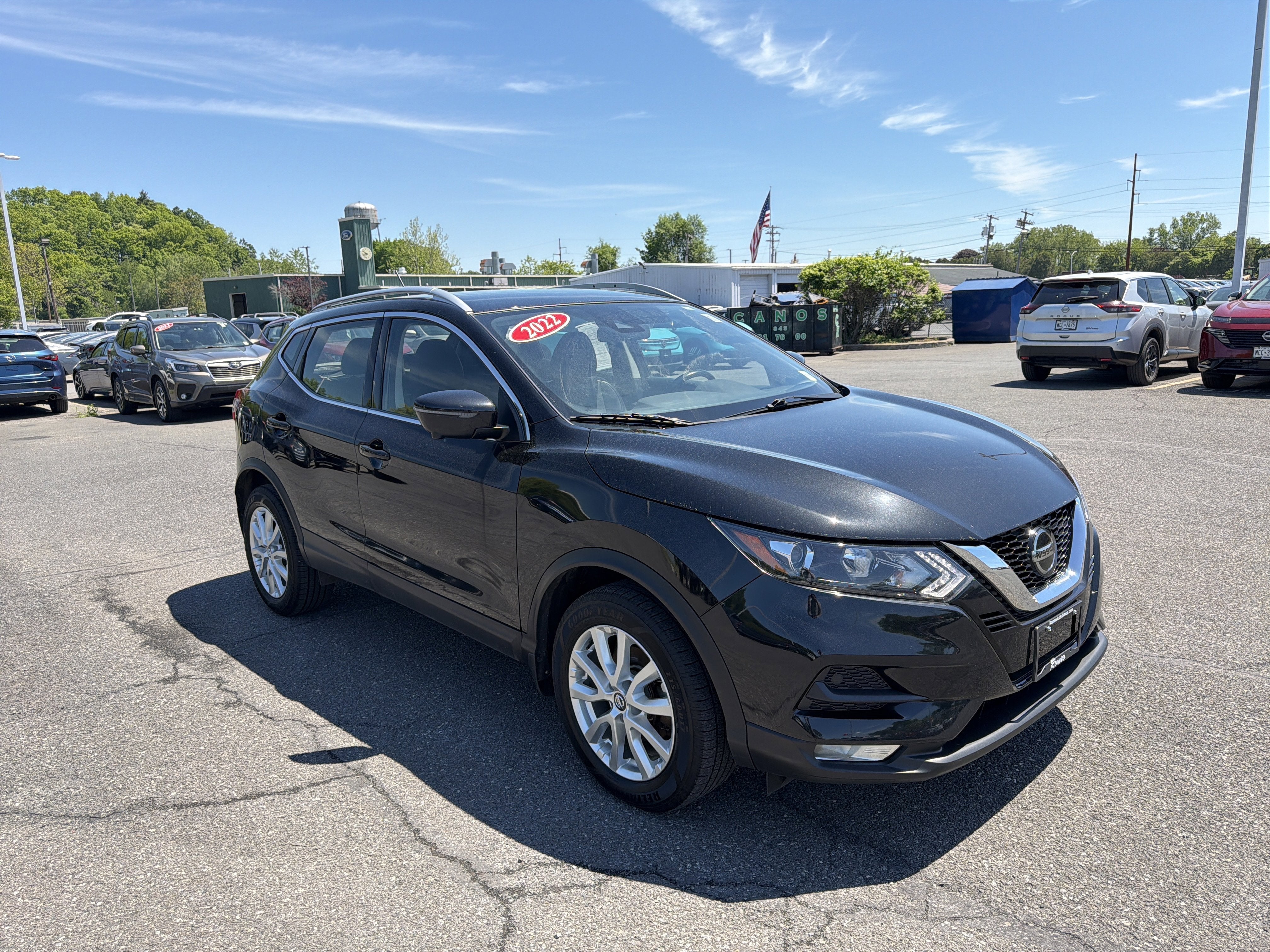 2022 Nissan Rogue Sport SV