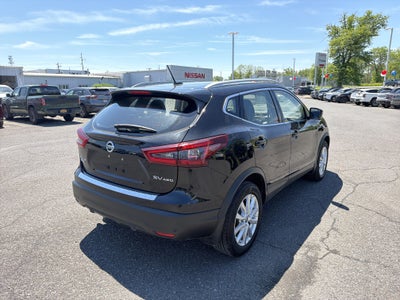 2022 Nissan Rogue Sport SV