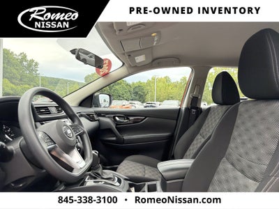 2017 Nissan Rogue Sport SV
