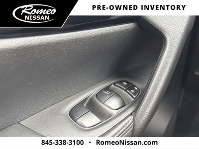 2017 Nissan Rogue Sport SV