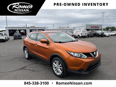2017 Nissan Rogue Sport SV