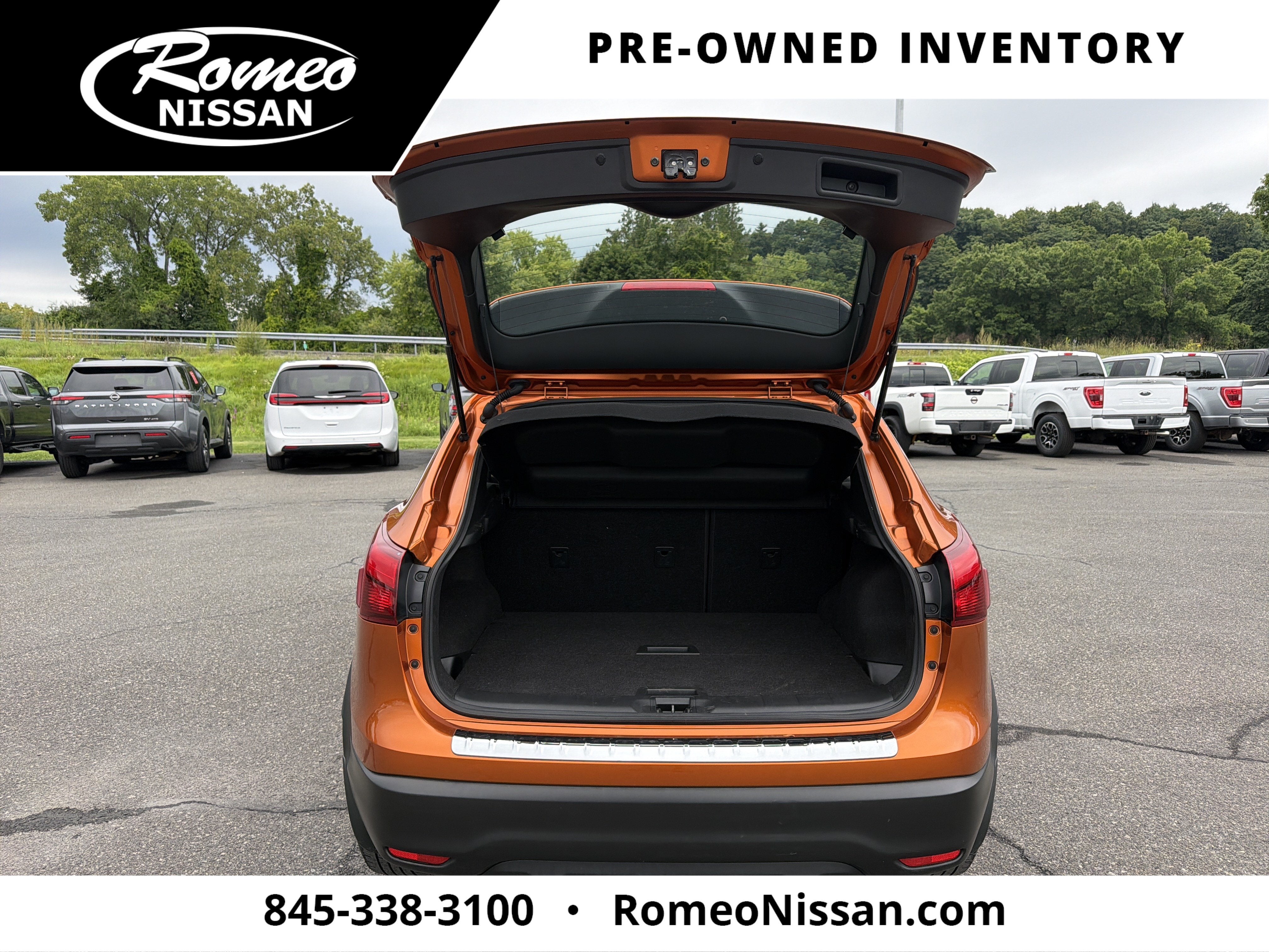 2017 Nissan Rogue Sport SV