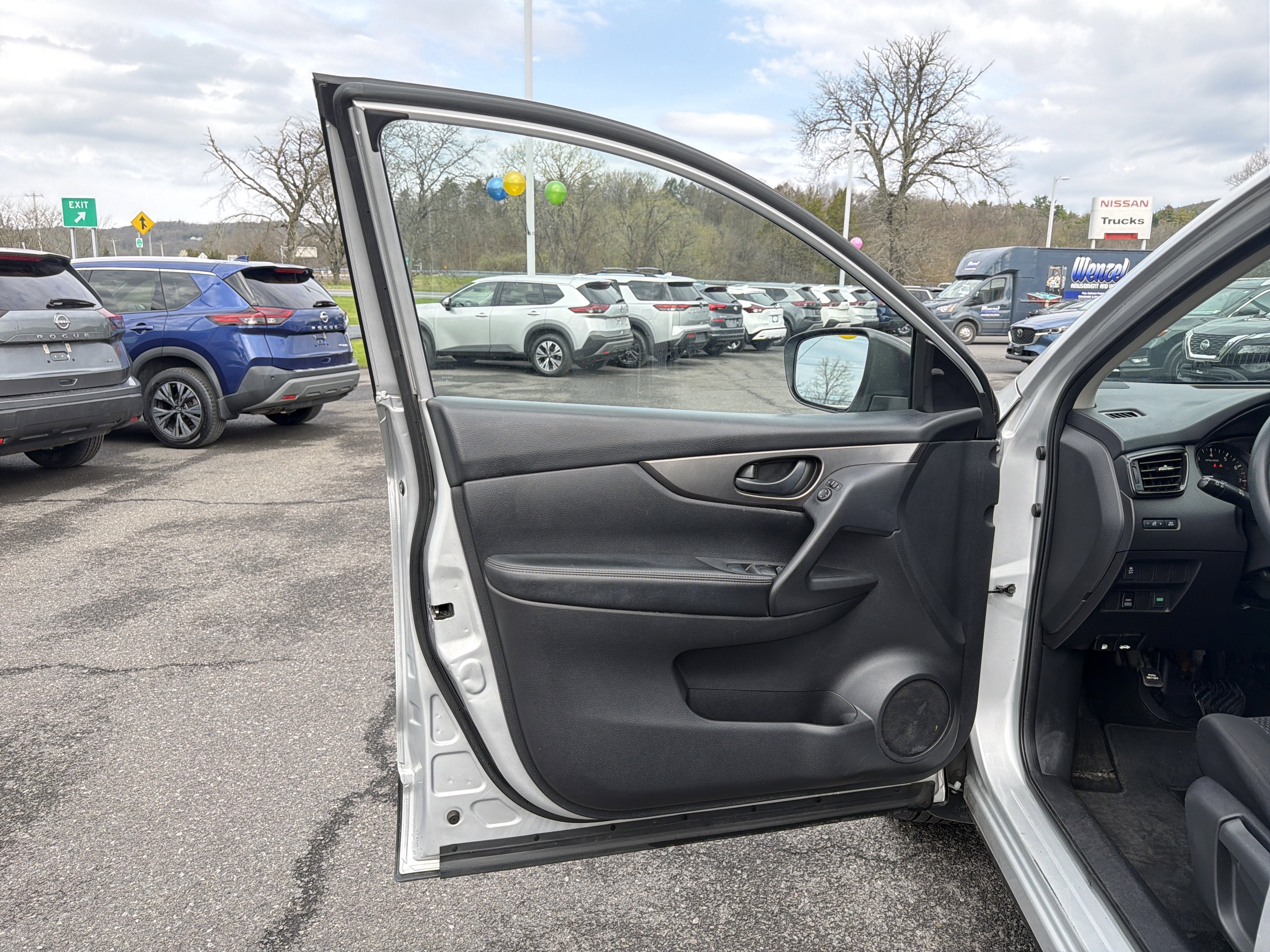 2018 Nissan Rogue Sport S