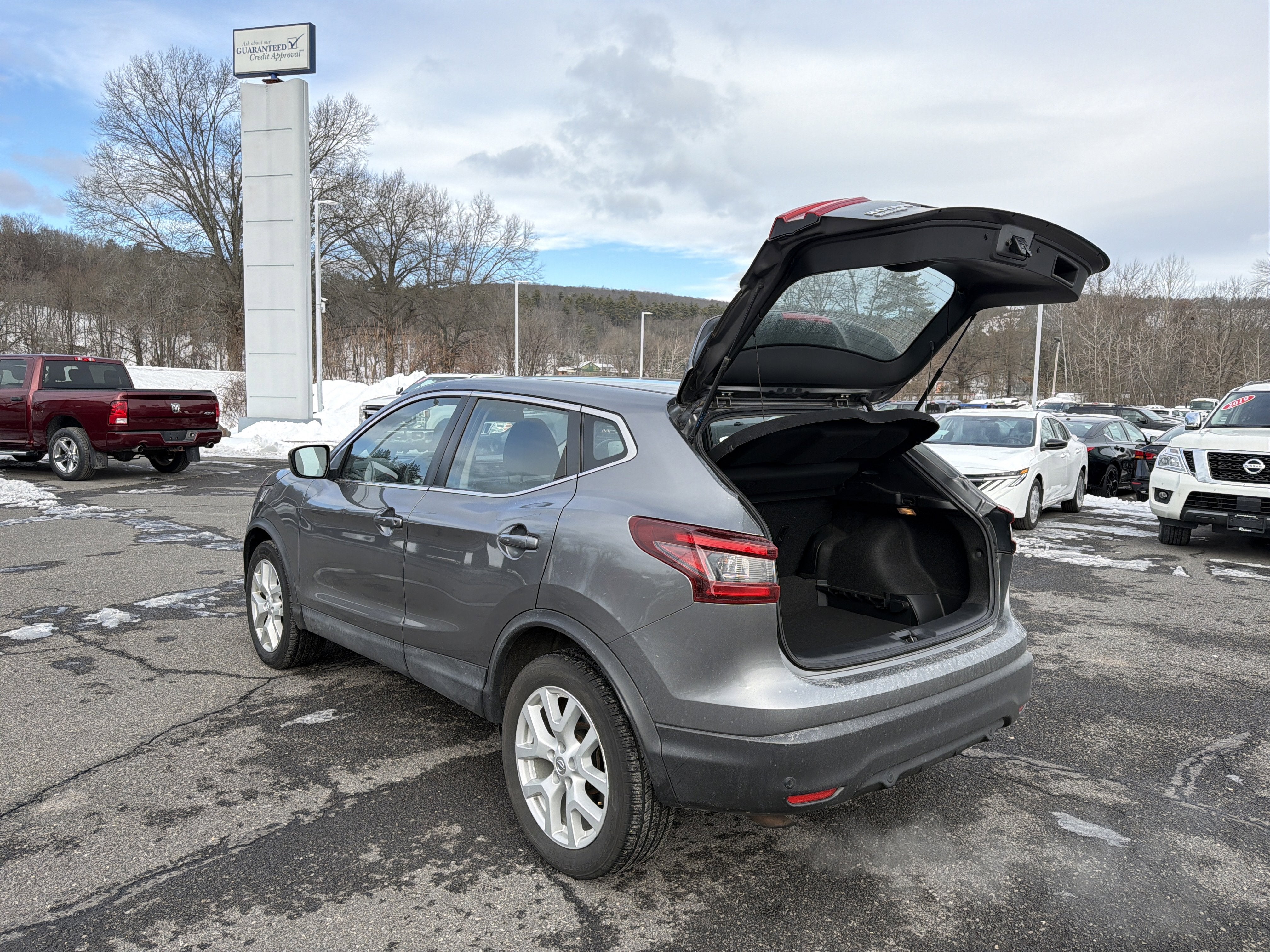 2020 Nissan Rogue Sport S