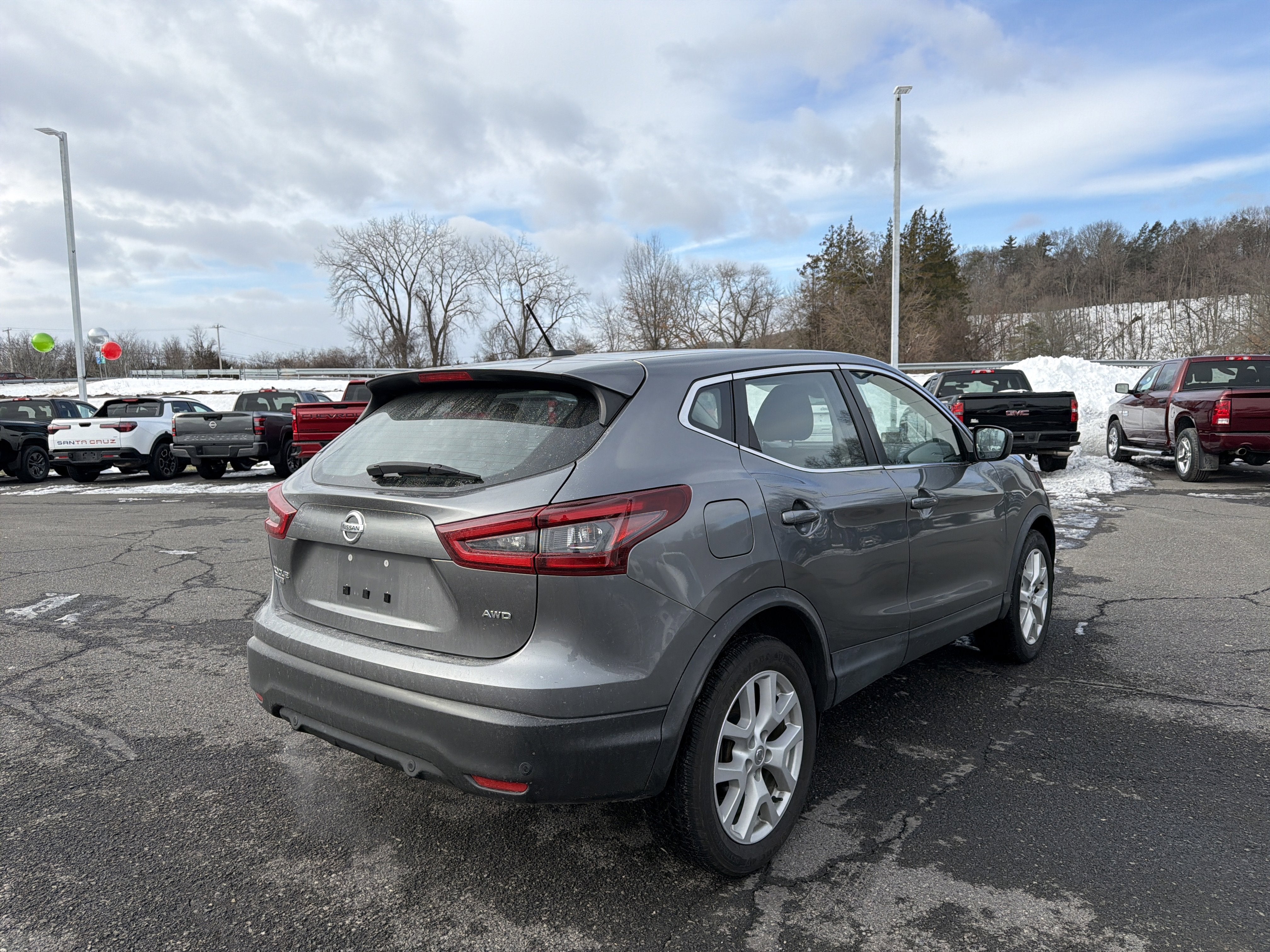 2020 Nissan Rogue Sport S
