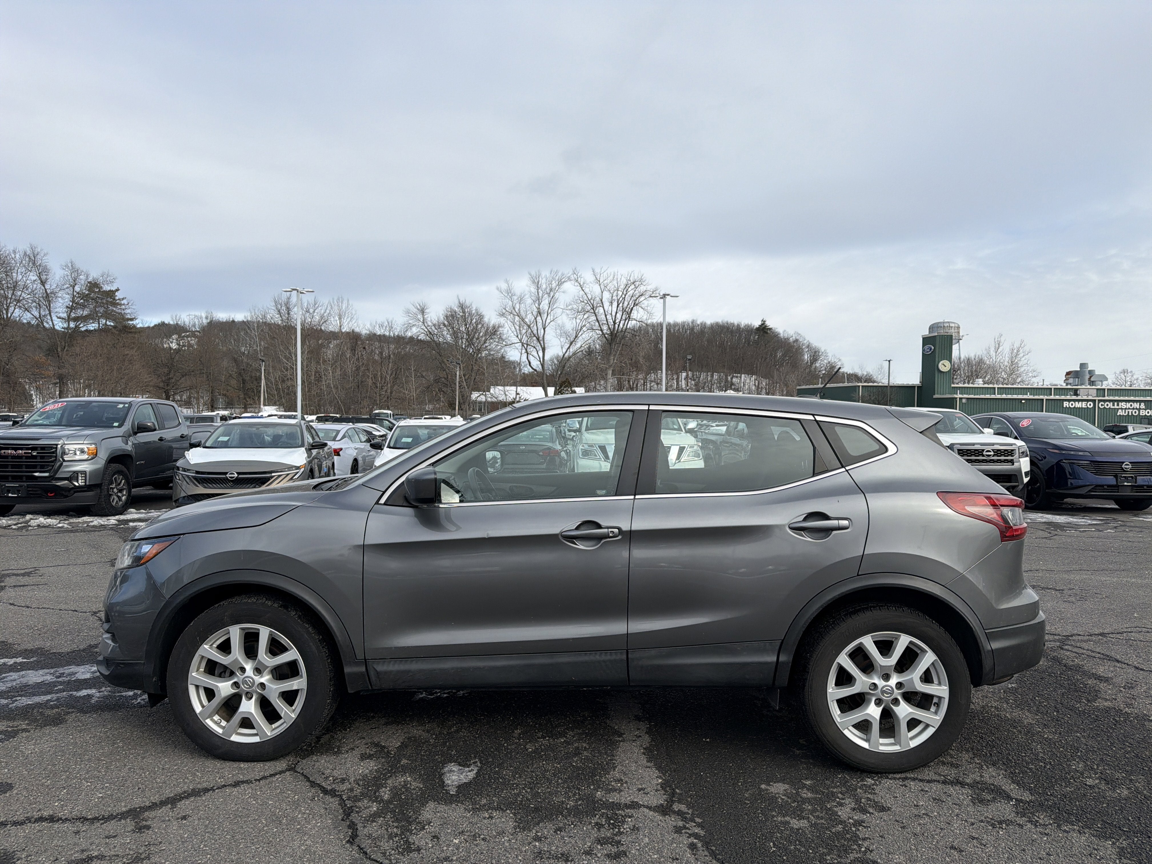 2020 Nissan Rogue Sport S