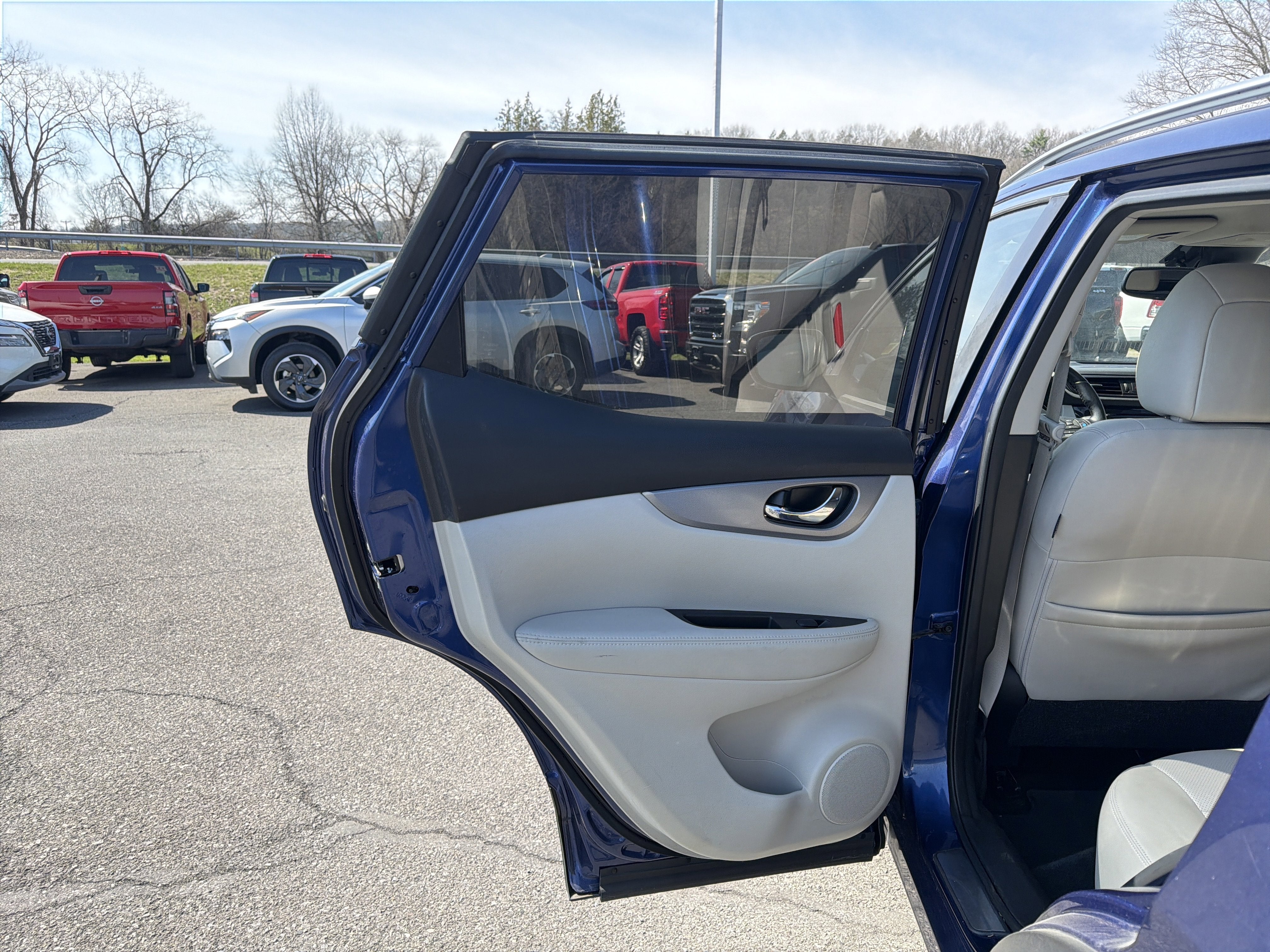 2020 Nissan Rogue Sport SL