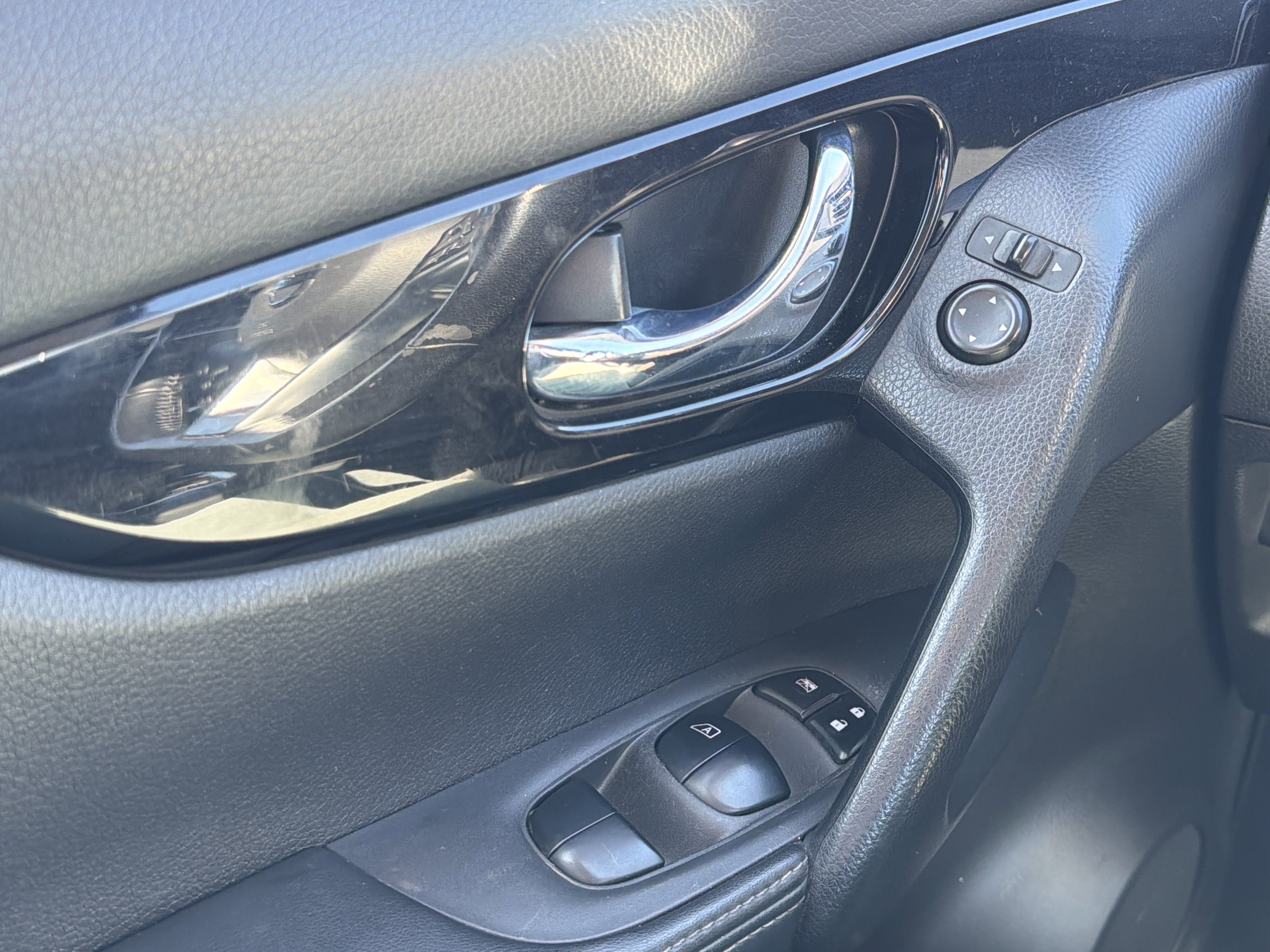 2020 Nissan Rogue Sport SV