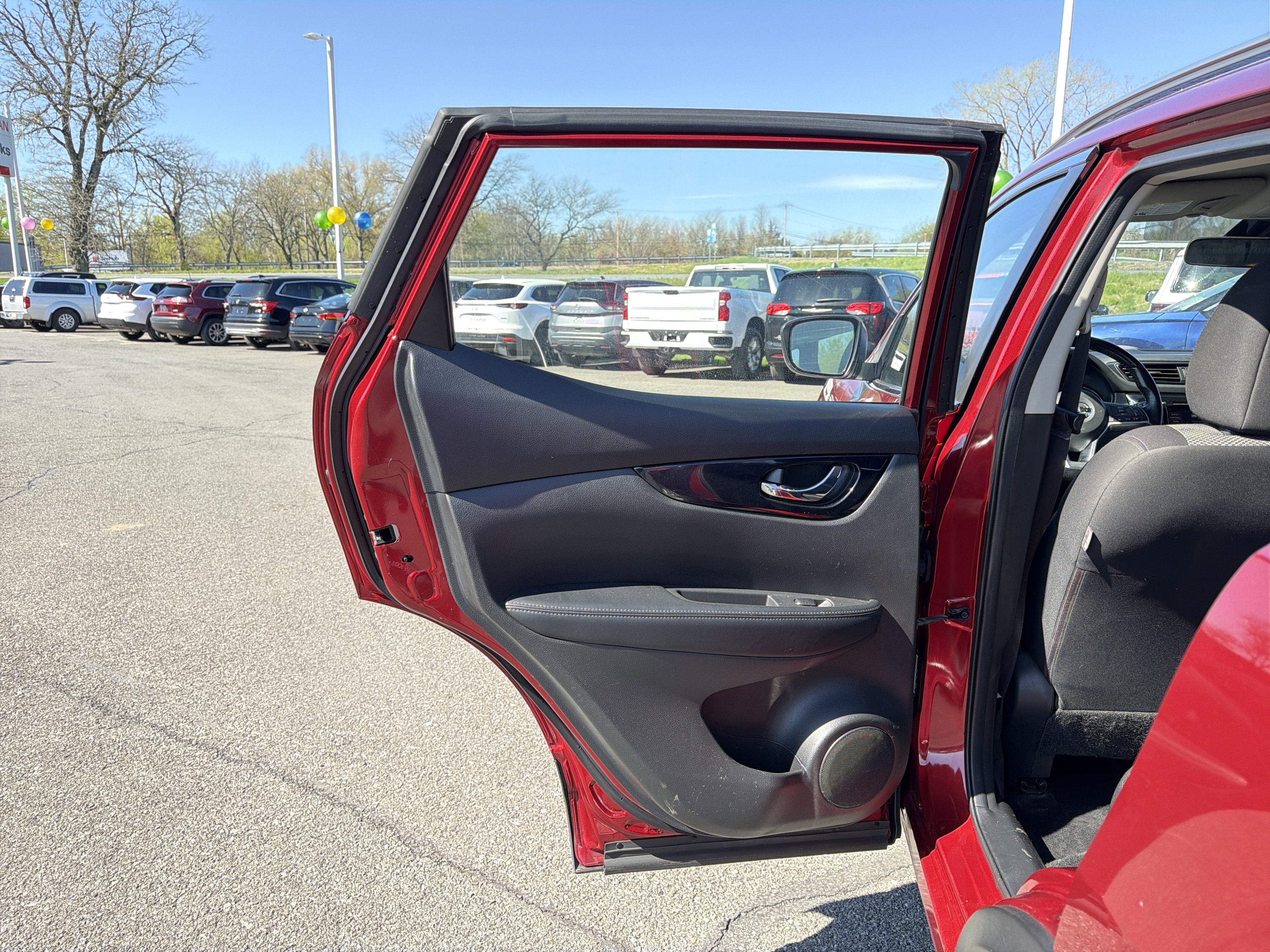 2020 Nissan Rogue Sport SV