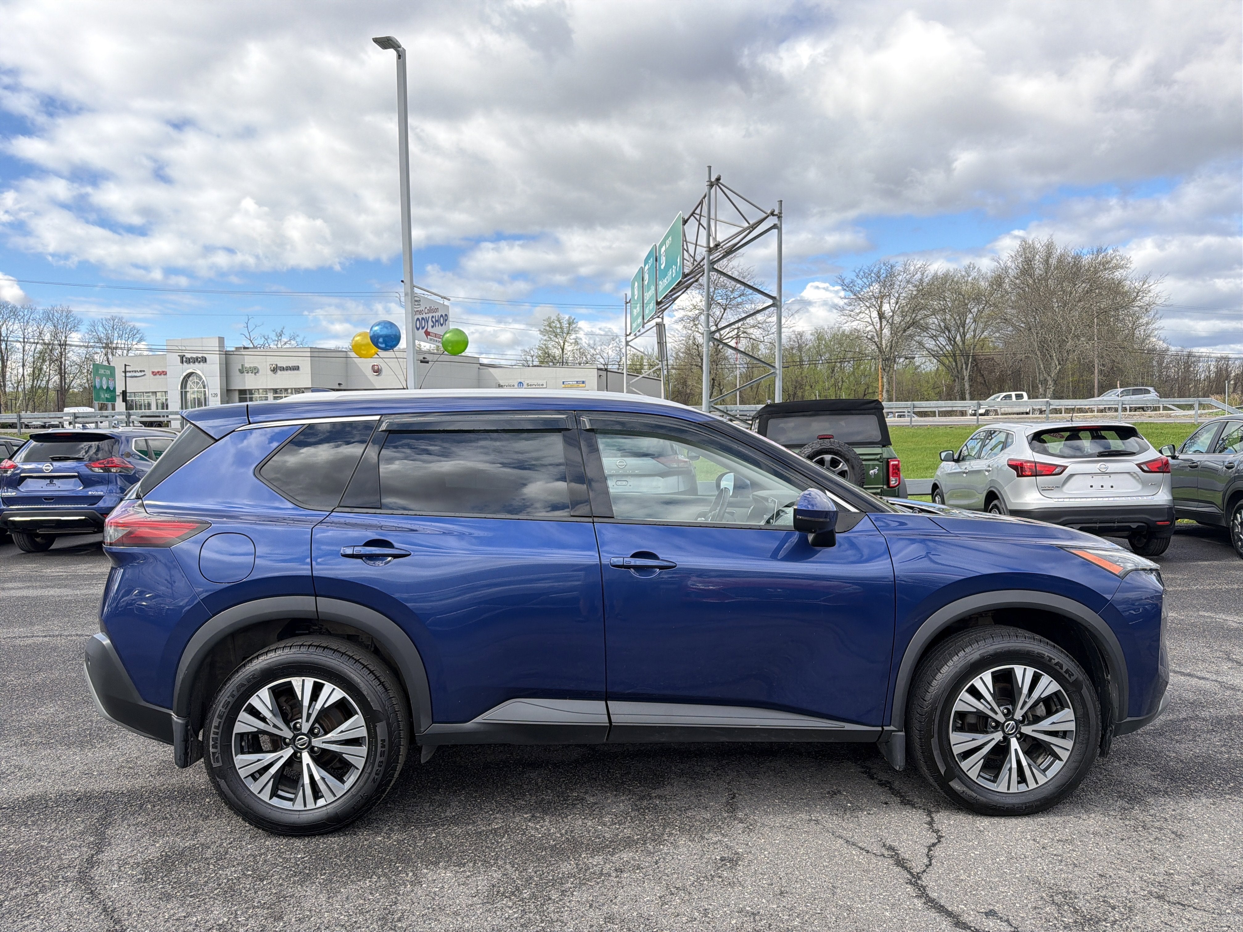 2021 Nissan Rogue SV