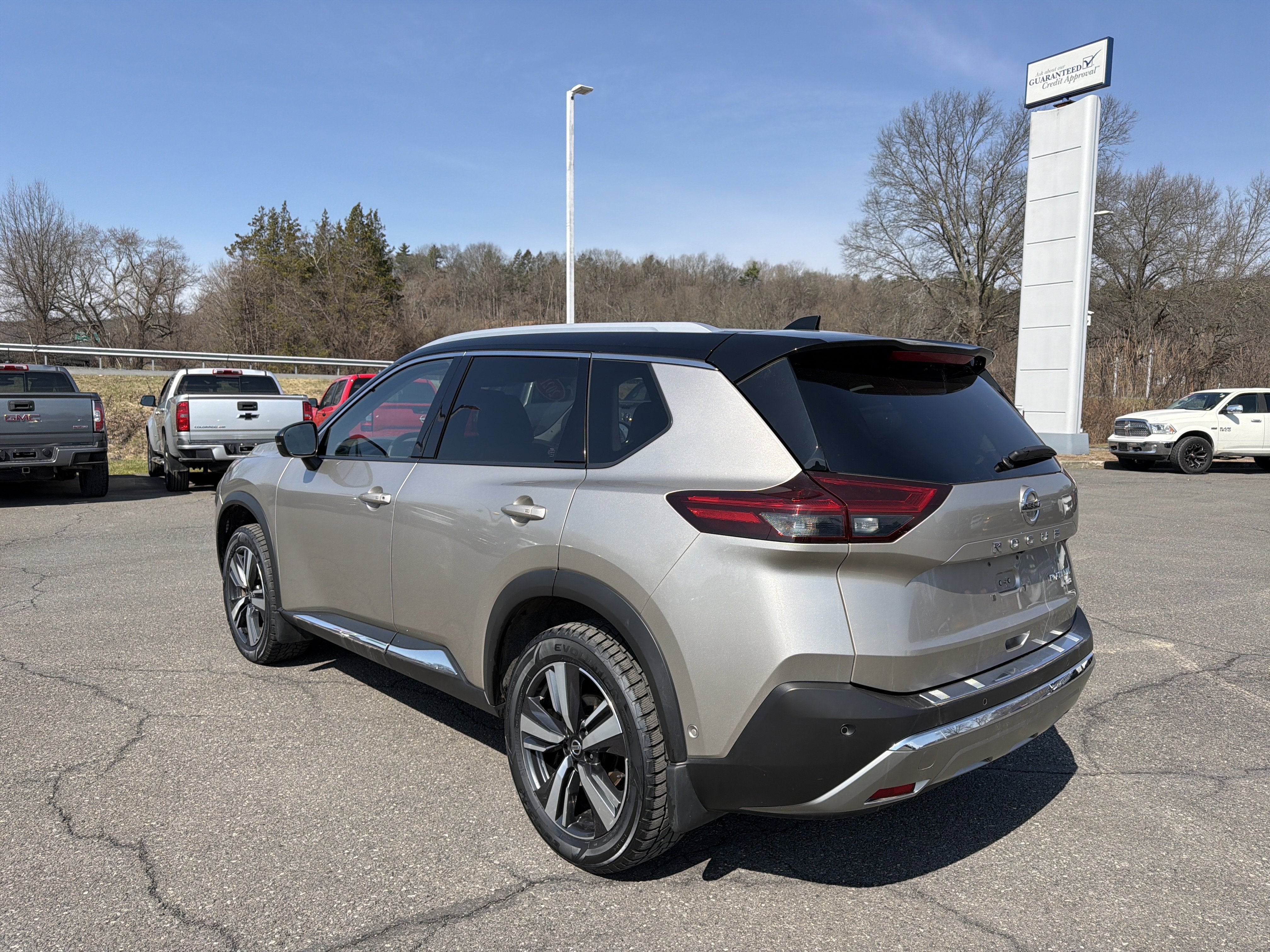 2021 Nissan Rogue Platinum