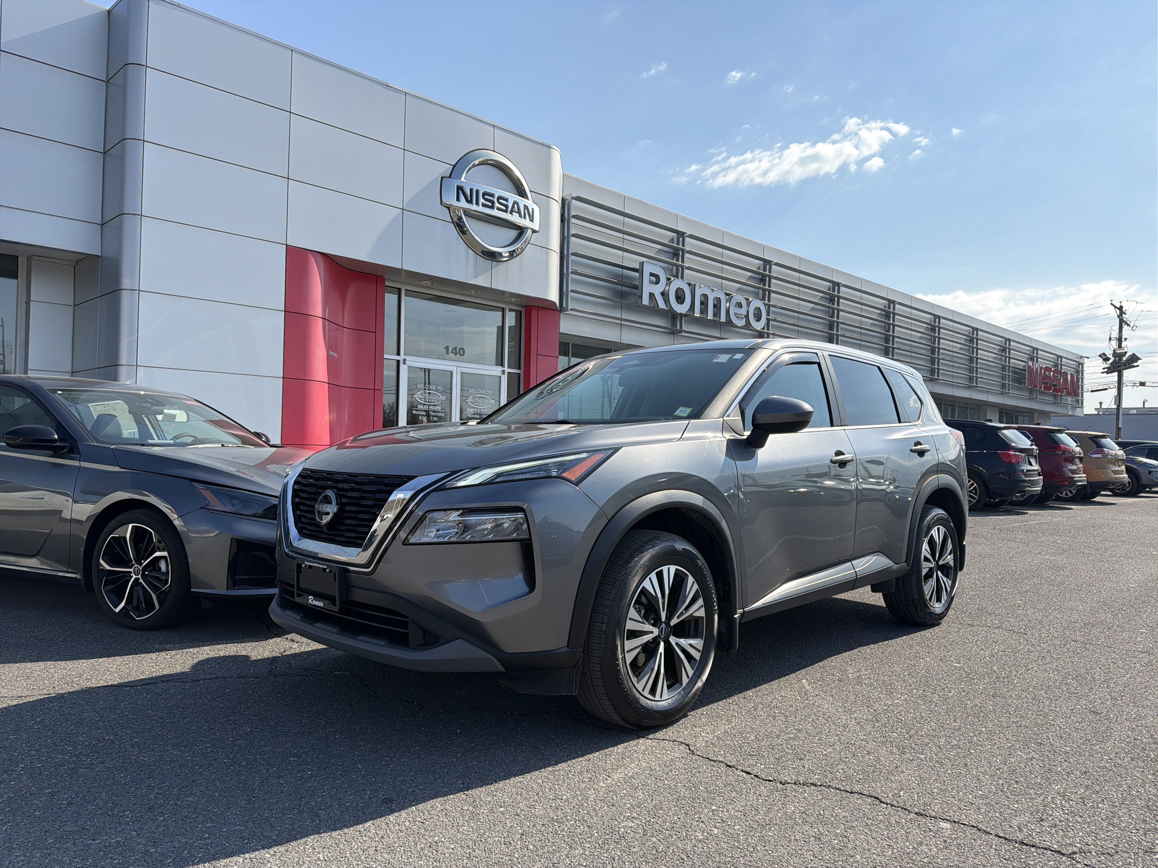 2023 Nissan Rogue SV