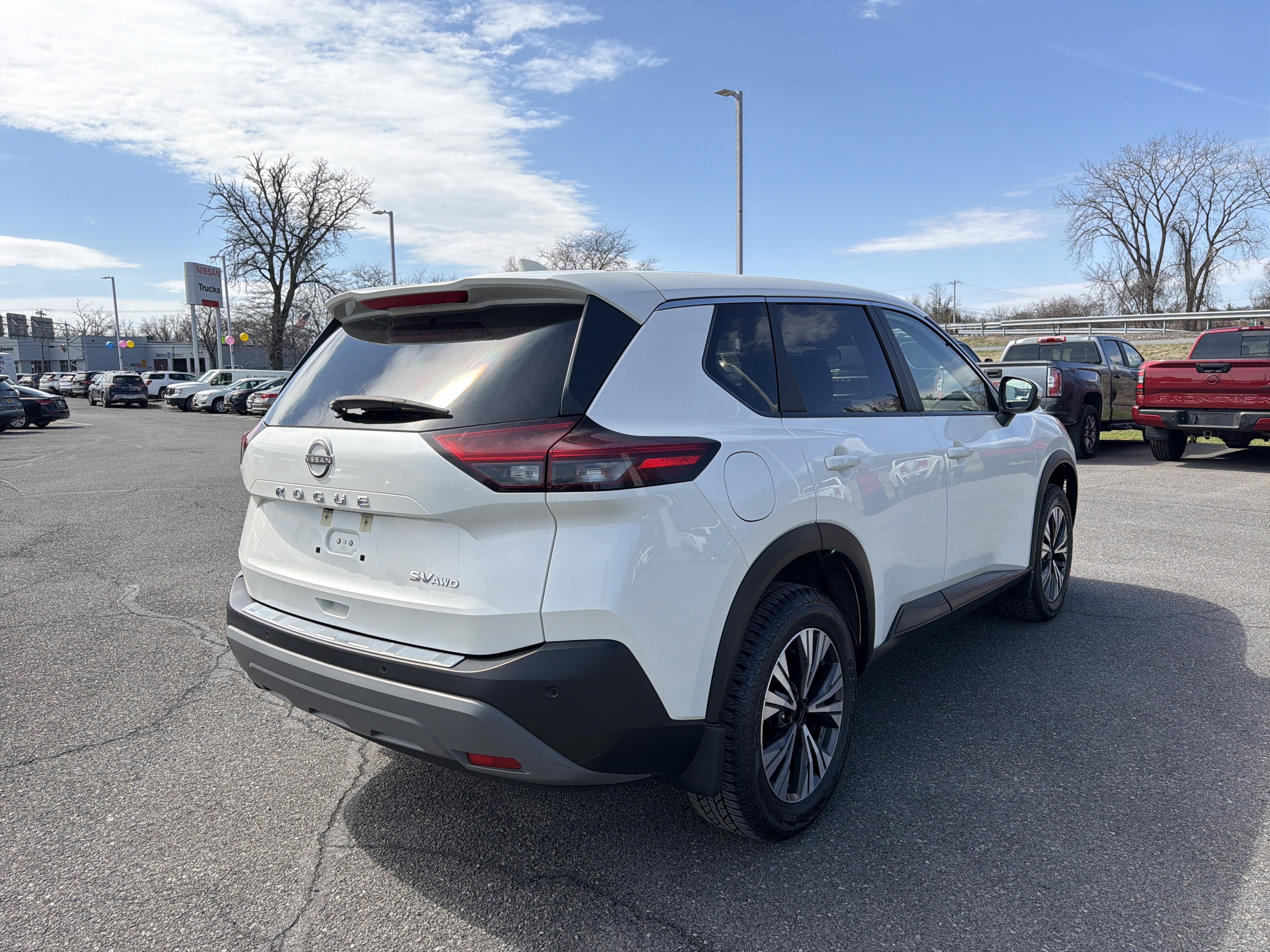 2023 Nissan Rogue SV