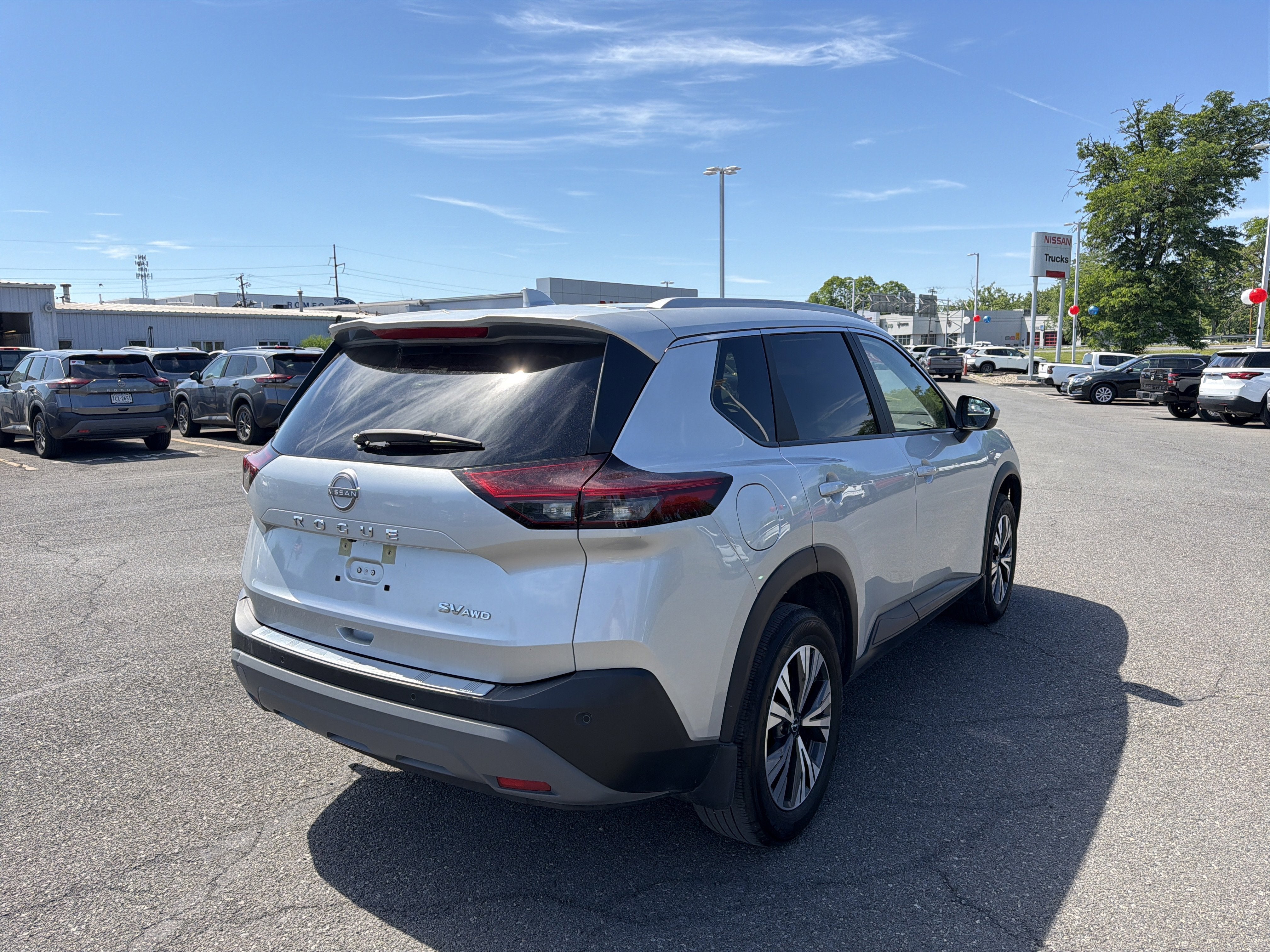 2023 Nissan Rogue SV