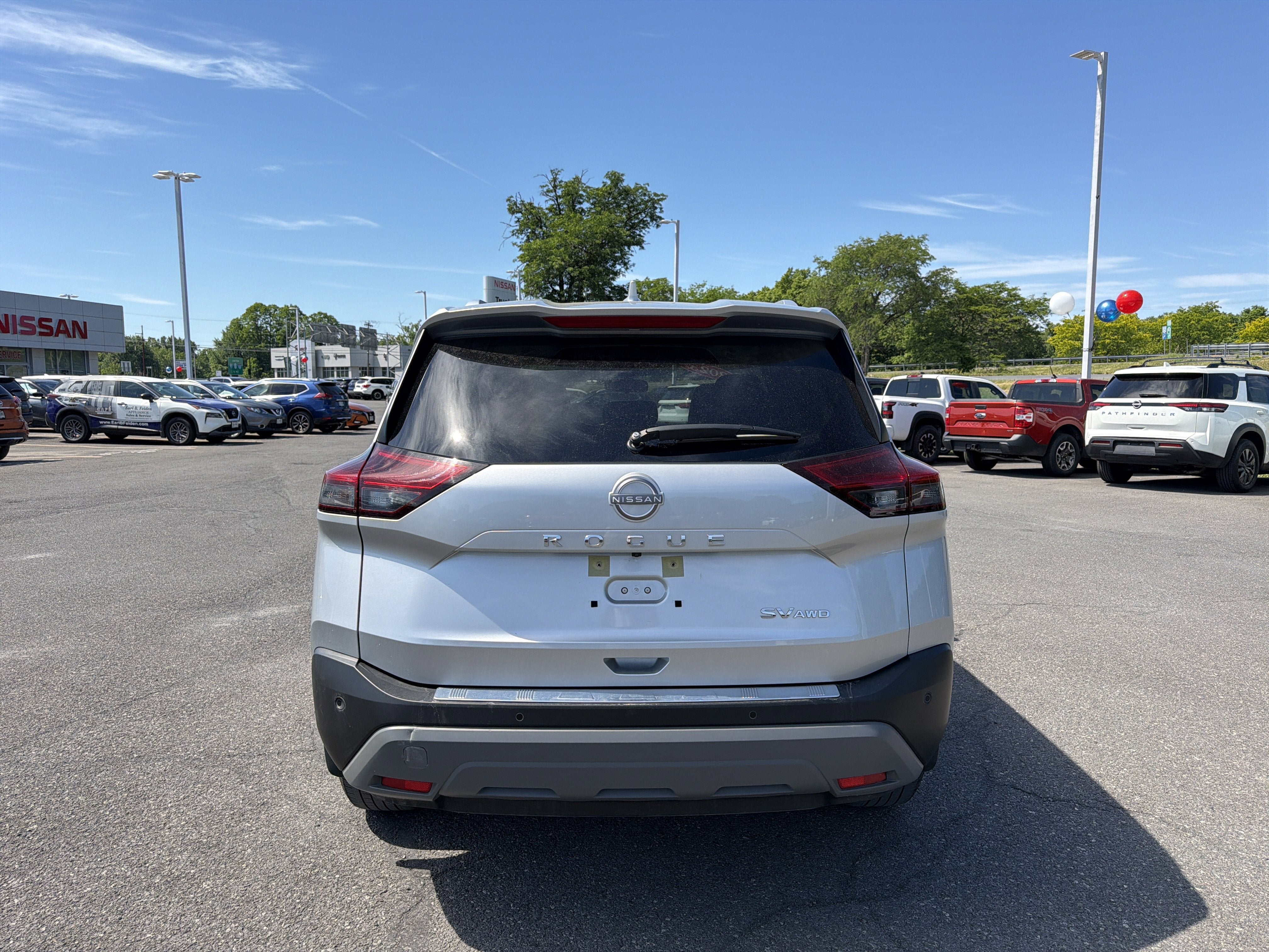 2023 Nissan Rogue SV