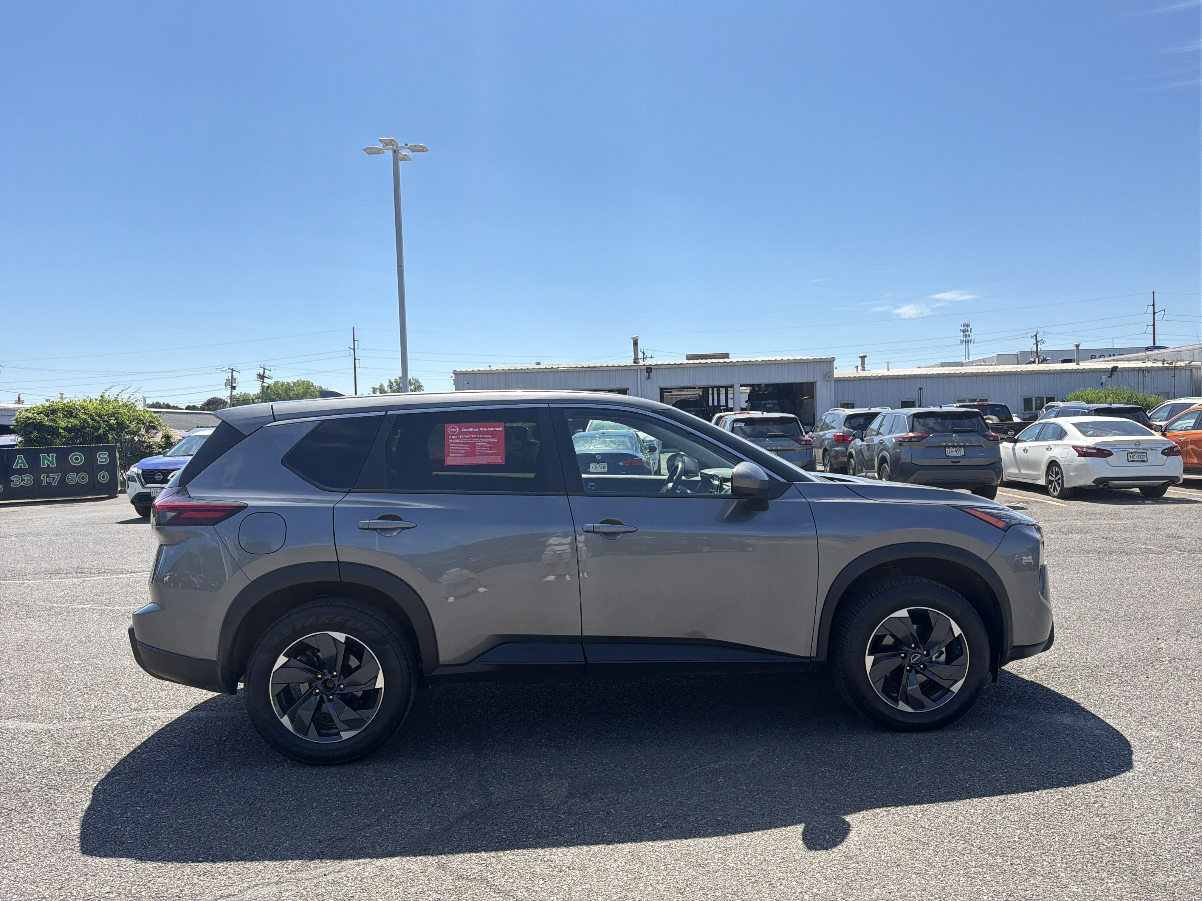 2024 Nissan Rogue SV